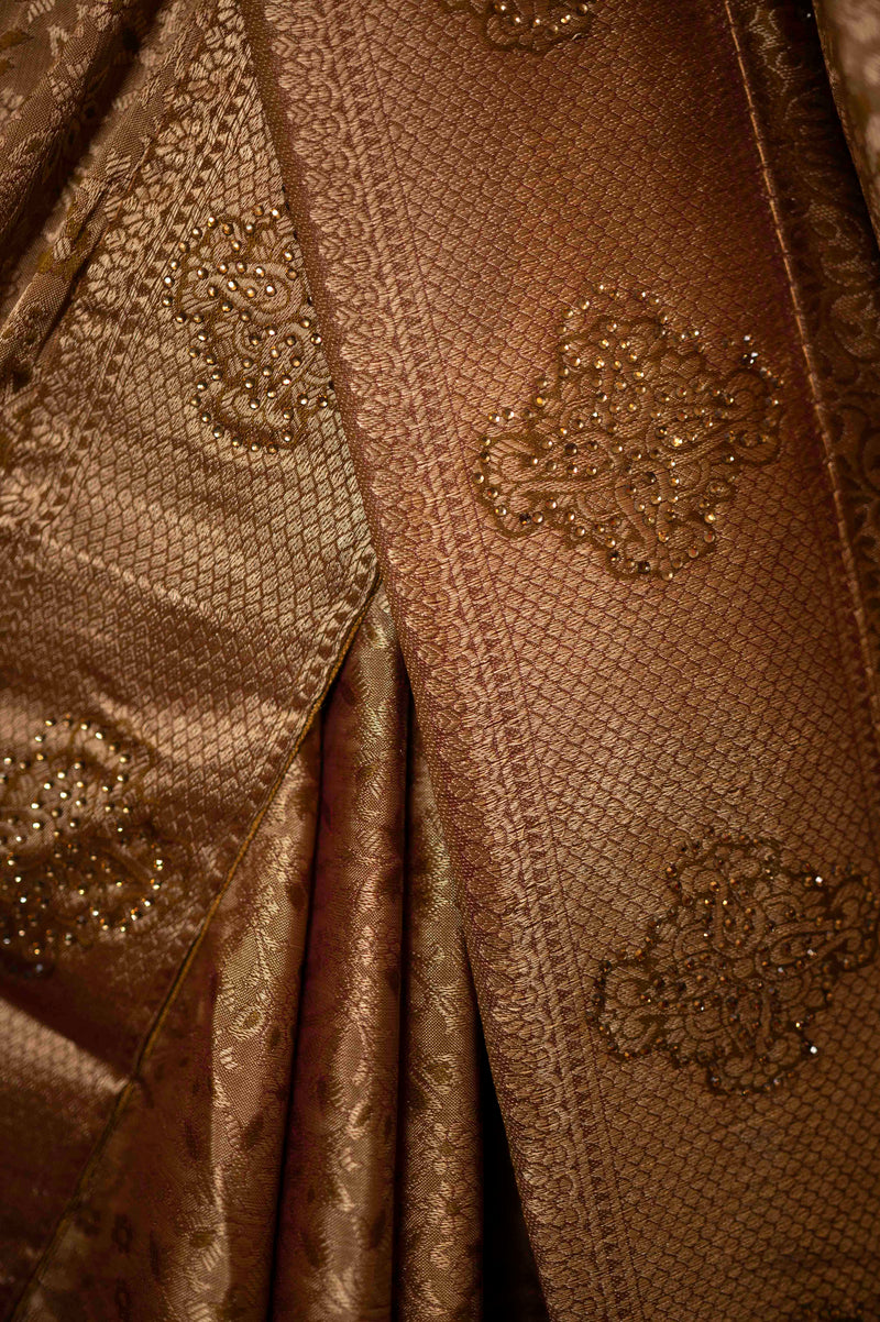 Elegant Sedate Gold Toned Pure Banarsee Silk With Detailed Zari Woven And Stone pallu Ready to Wear Saree - Isadora Life