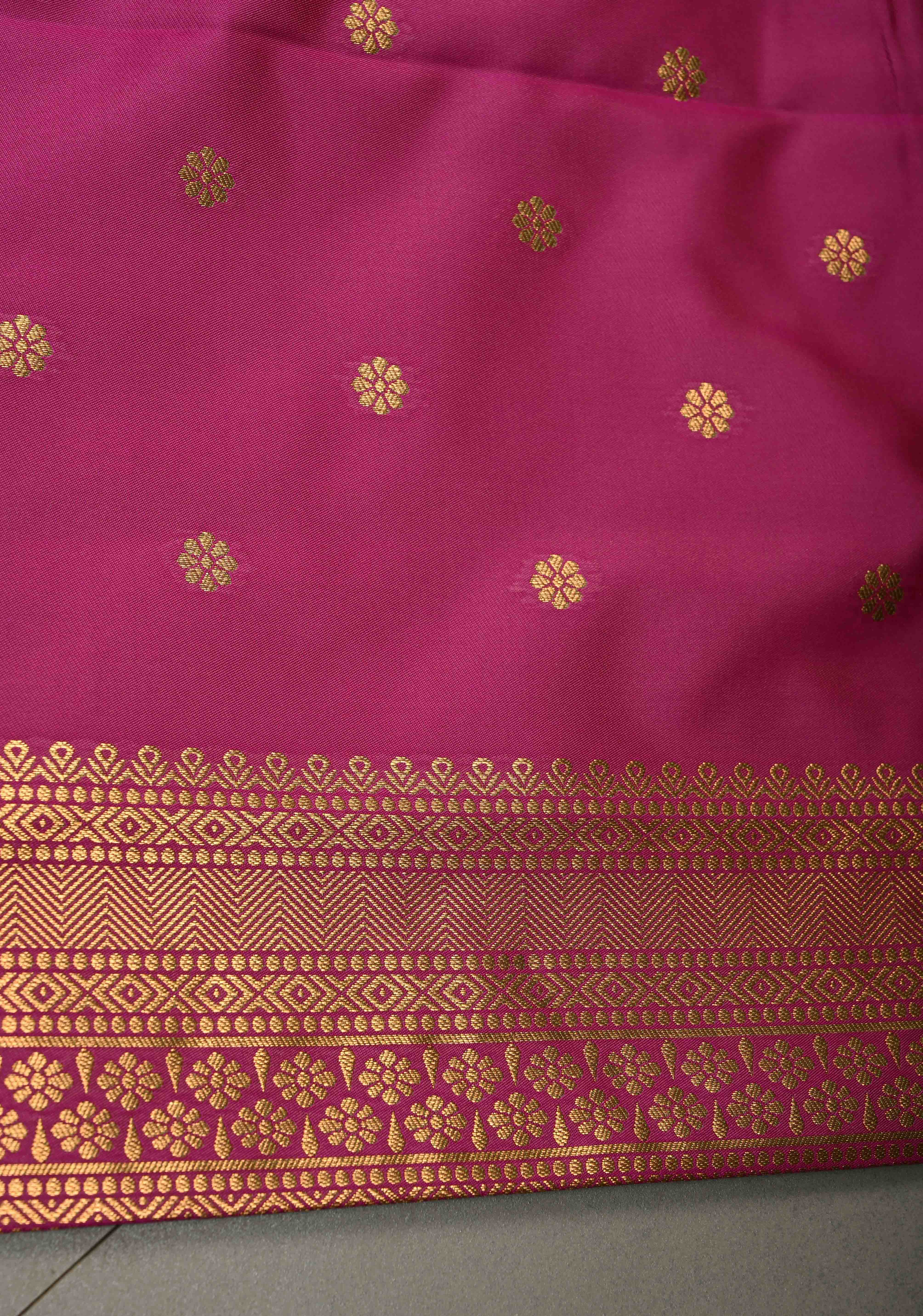 Green-Pink Dual tone Kanchi Semi Silk Saree with Zari Buttas and Contrast Zari Border | SHOBITAM