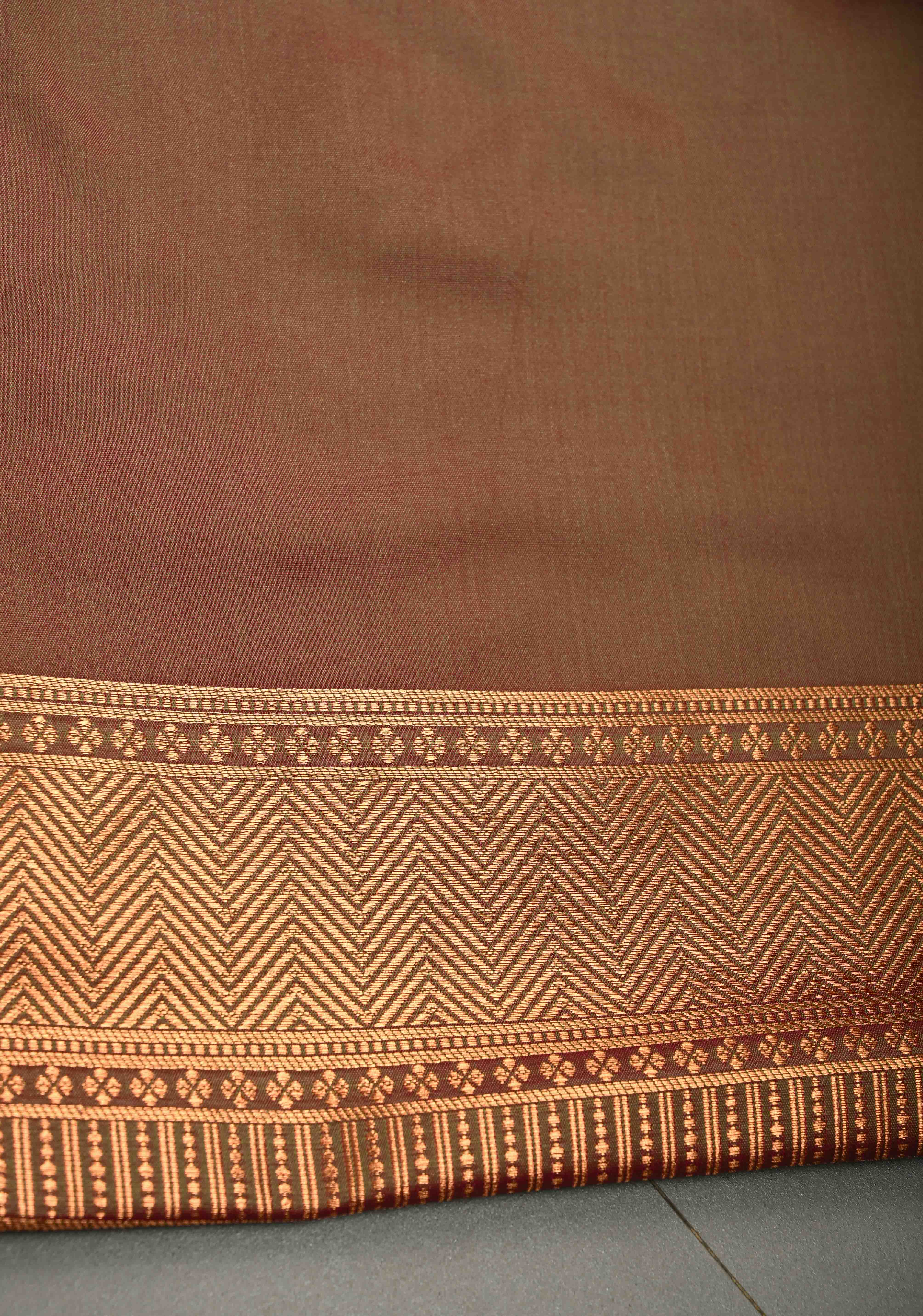 Peacock Green-Blue Dual tone Kanchi Semi Silk Saree with Zari Buttas and Mandala Motifs on Zari Border | Shobitam