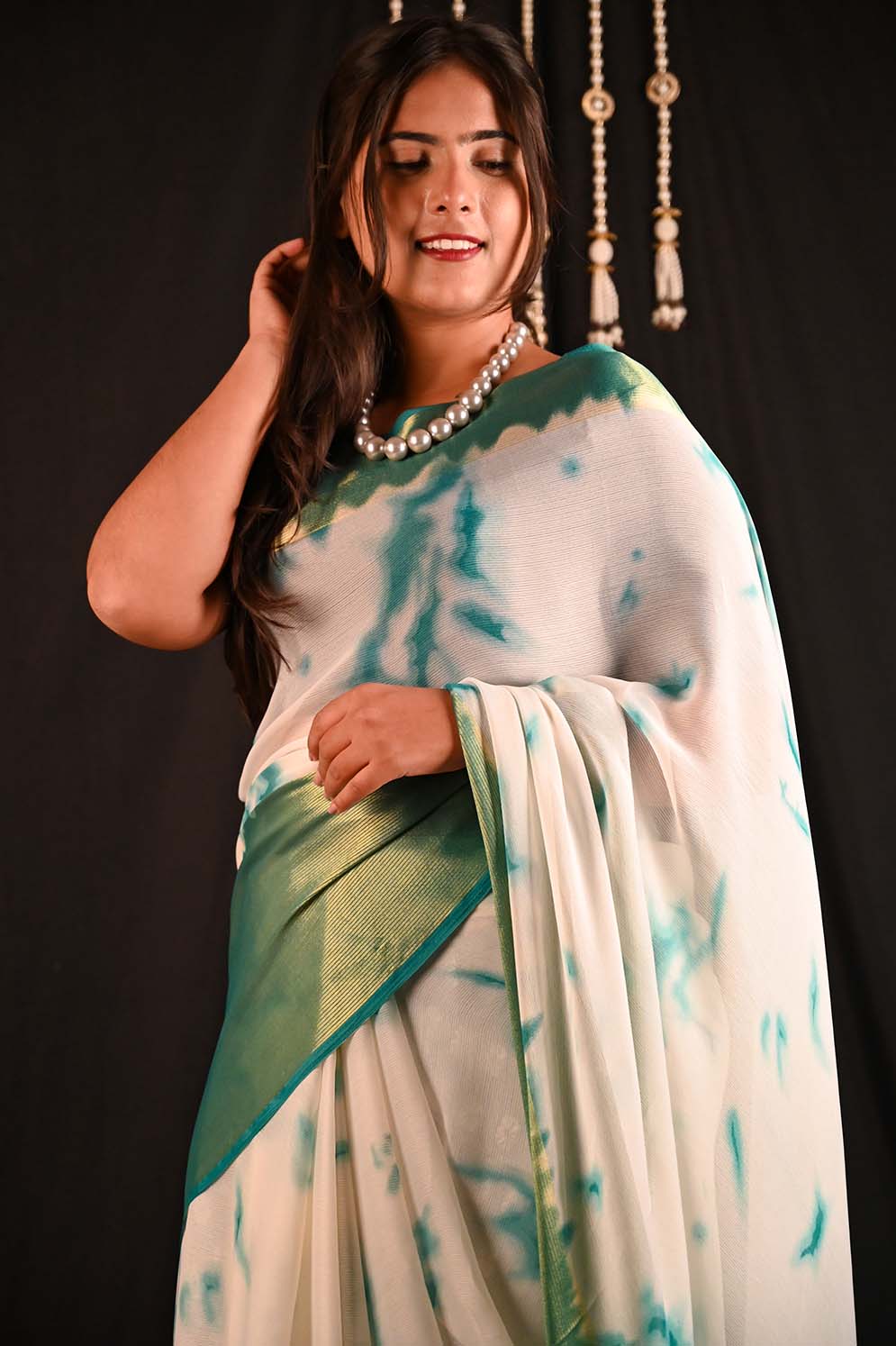 Ready to wear Moss Chiffon Green Marble Tie & Die With Woven Zari Border Wrap in 1 minute saree - Isadora Life