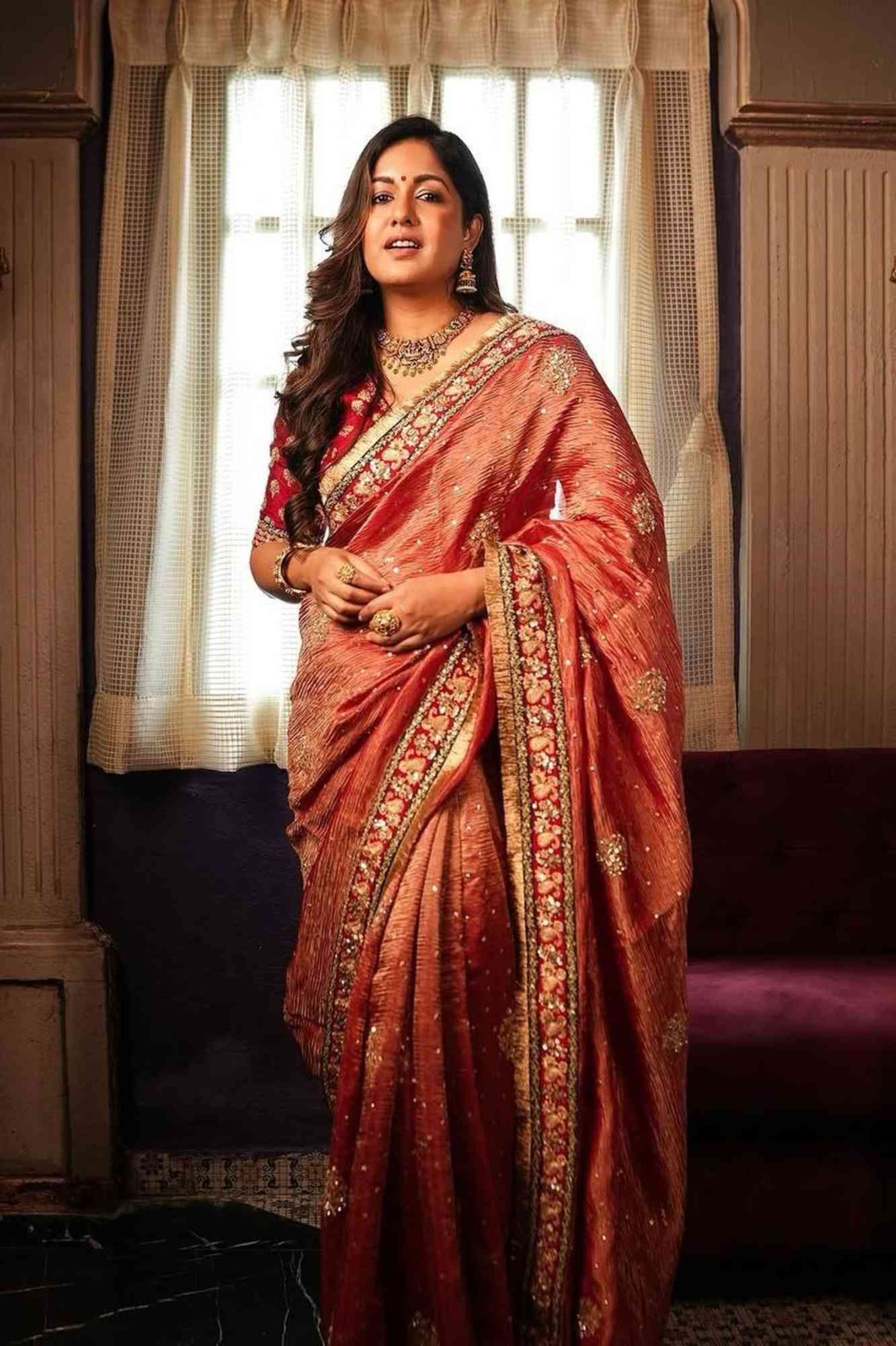 Ishita Dutta Inspired Beautiful Banarasi Crush with Sequins , Cording Embroidery & Fancy Luxe Lace Border Wrap in 1 Minute Saree