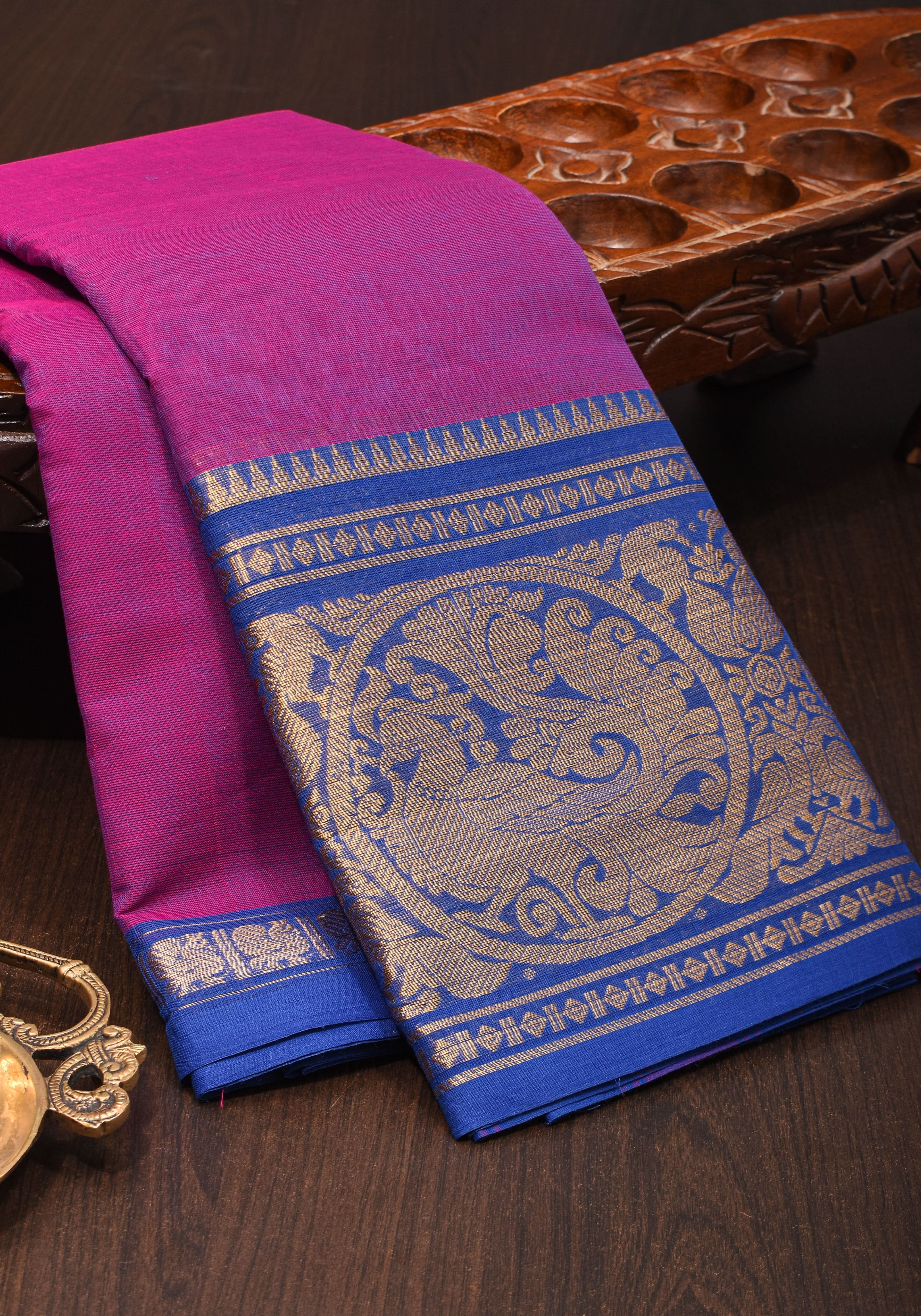 Purple-Blue Dual tone  Kanchi Cotton Saree with tradional zari borders on Blue base, No Blouse piece | Shobitam