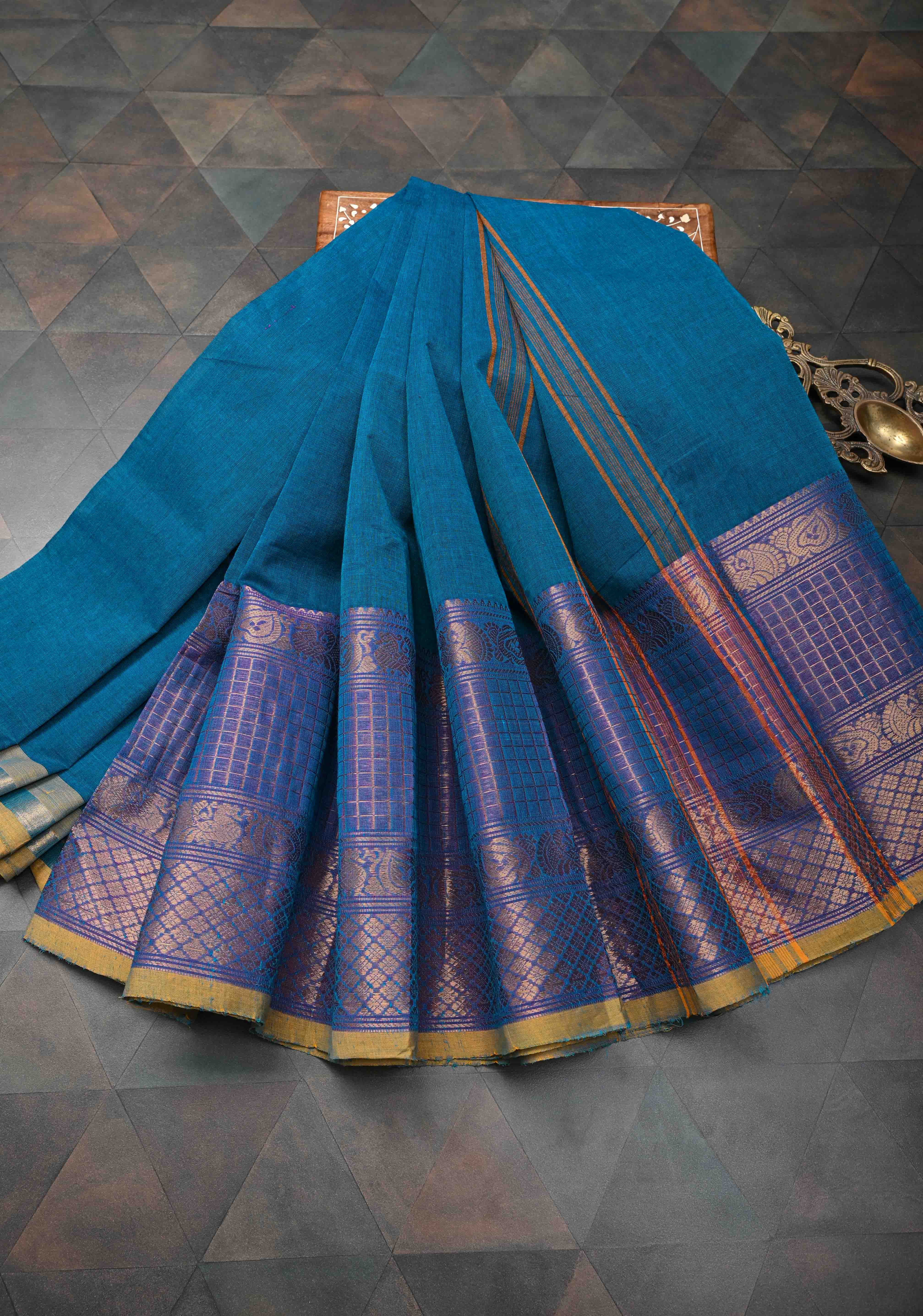Peacock blue  Kanchi Cotton Saree with checked panel zari border, No Blouse piece | Shobitam