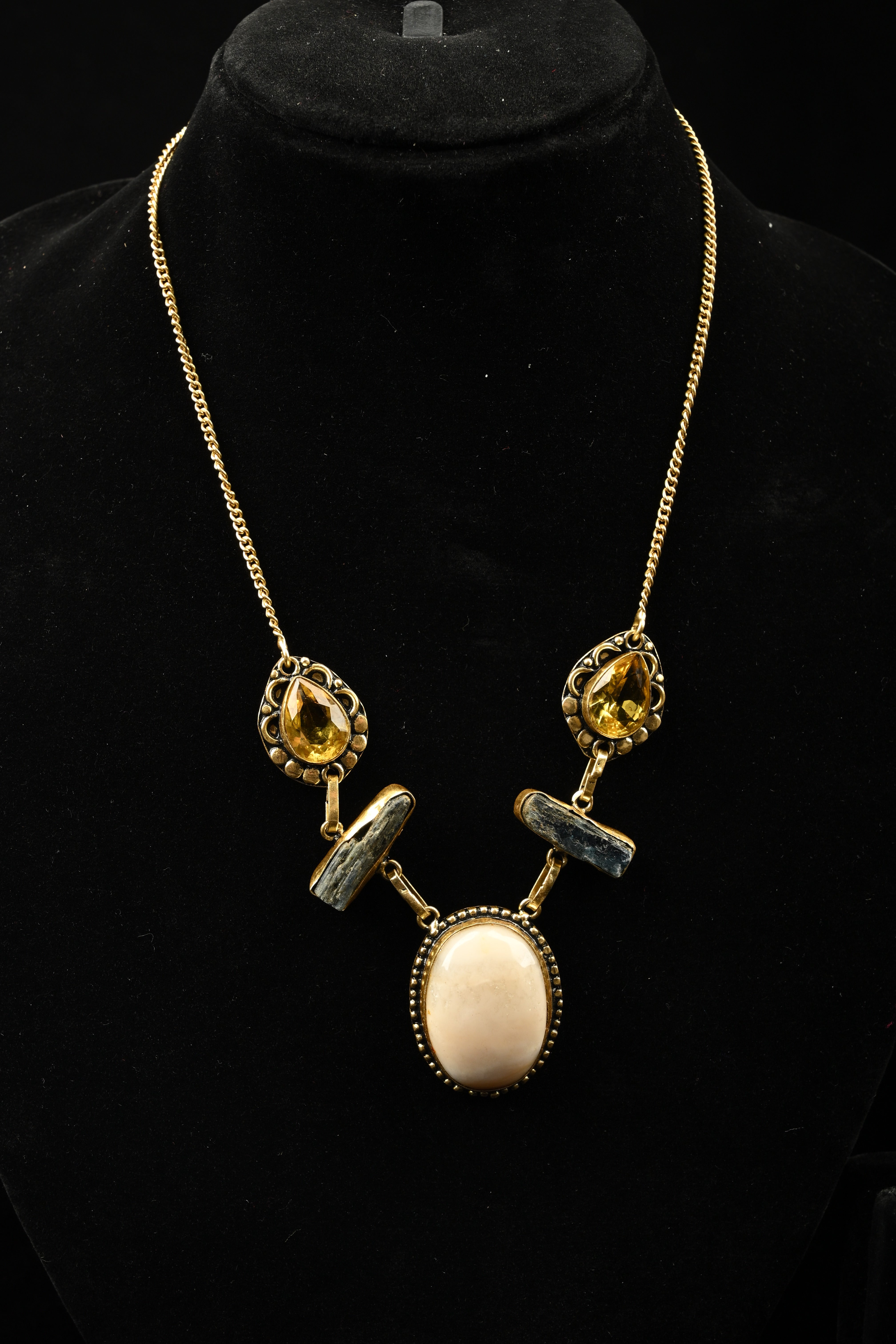 Matilda Aventurine & Onyx Semiprecious Necklace | Shobitam