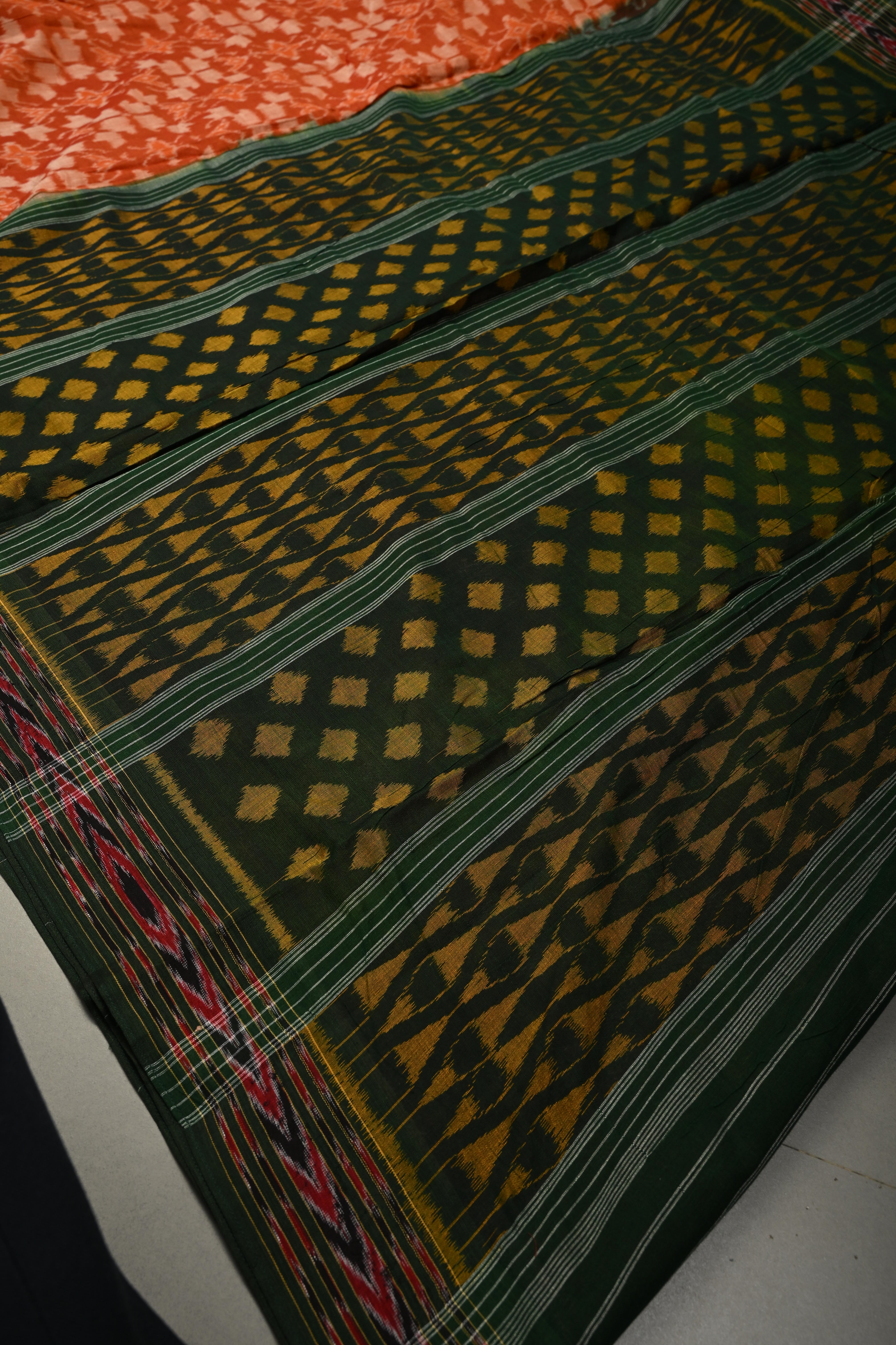 Orange Sambhalpuri ikkat Cotton Handloom Saree With Contrast Border, No Blouse Piece | Shobitam