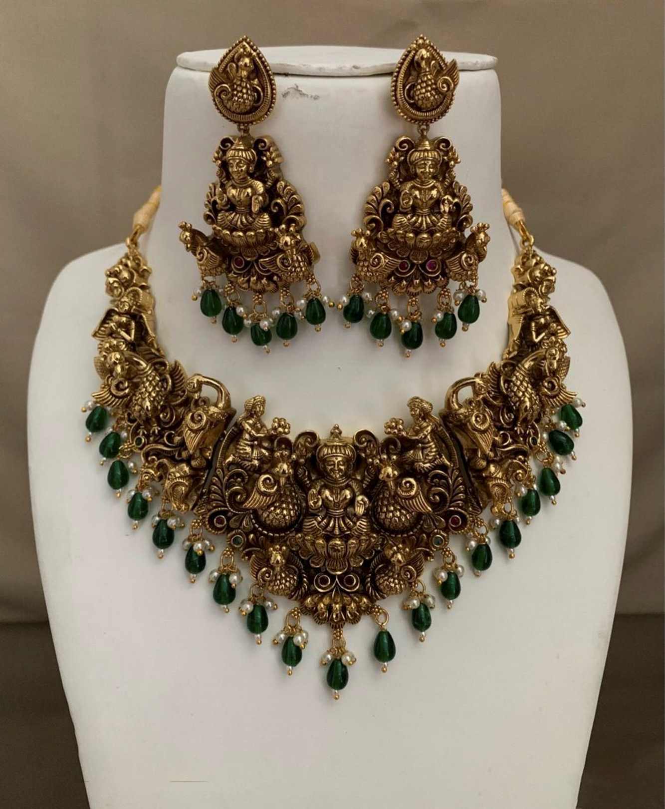 ANTIQUE POLISH 3D GREEN BEADS LAKSHMI SET WITH EARRING