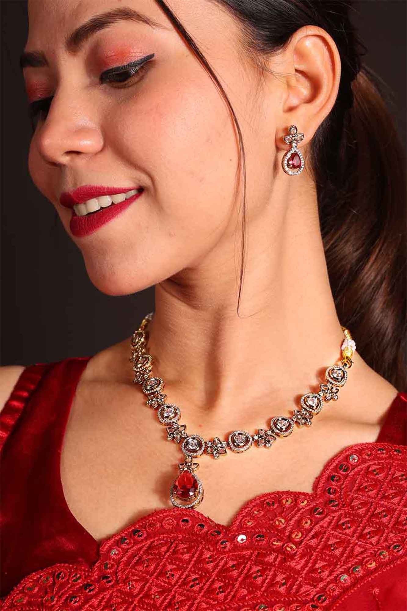 Premium Victorian Style Necklace Set with 5 Changeable Color Stones