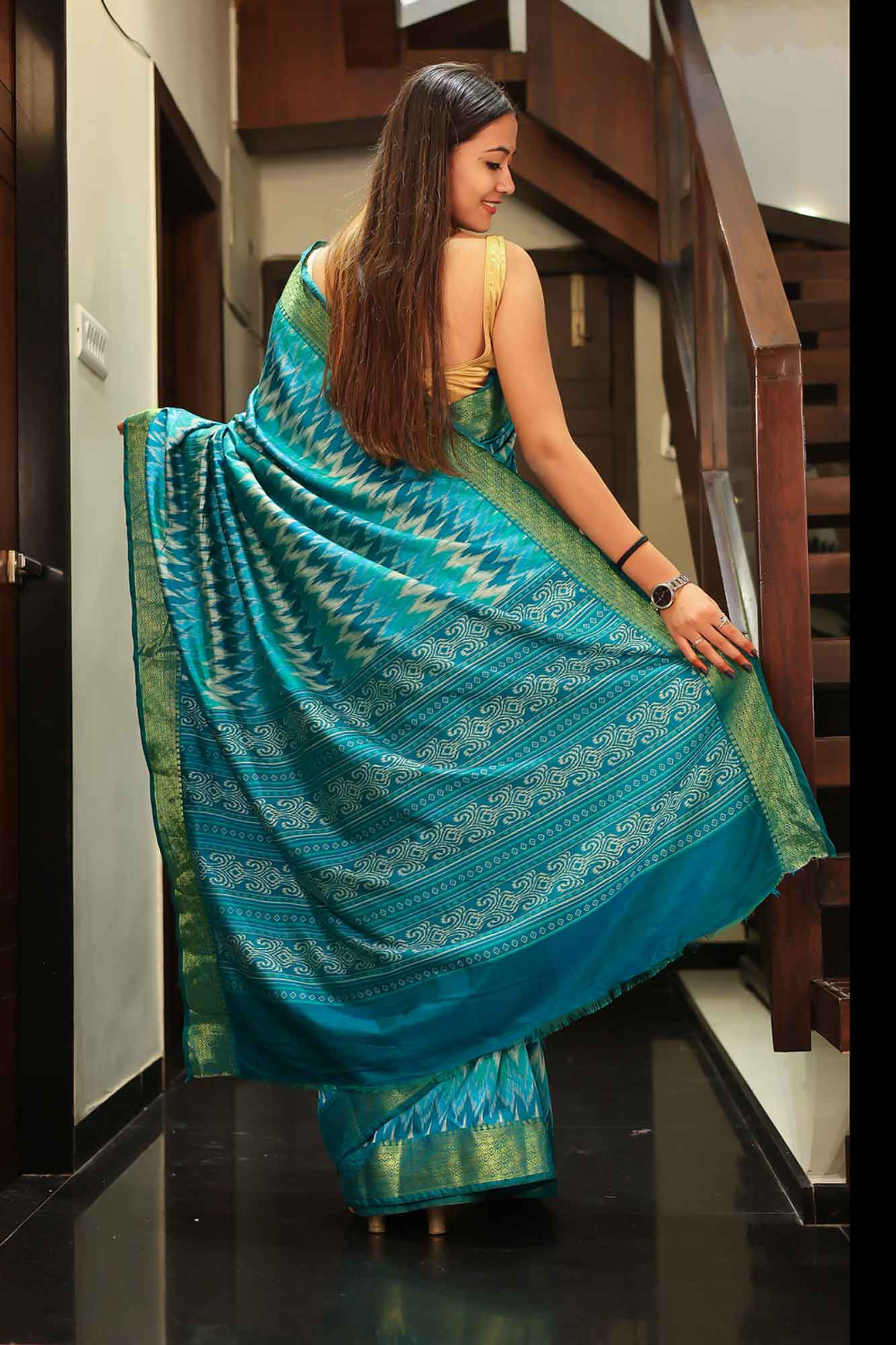 Ready to wear Ikkat predraped Wrap in 1 minute Saree