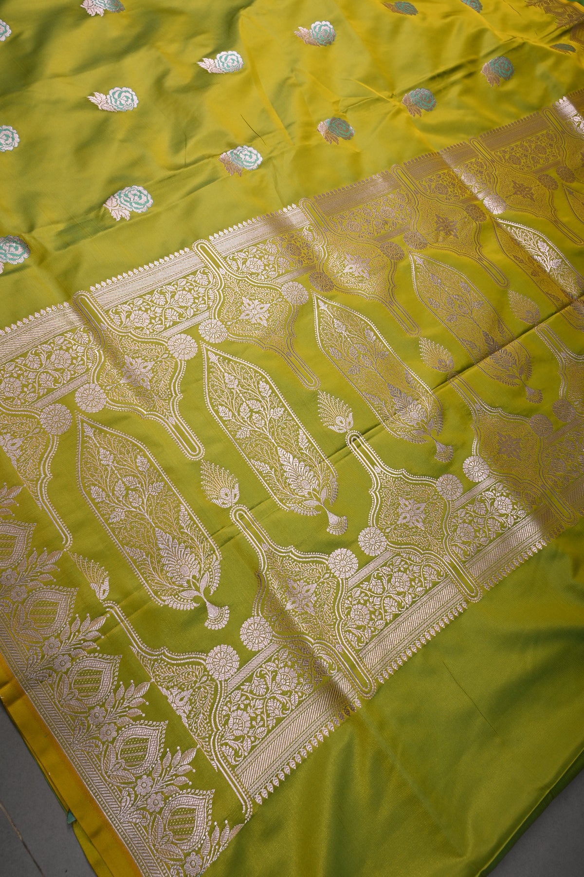 Chartreuse Yellow Banarasi Semi Mashru Silk Saree with Floral  Buttas and Zari Border | SHOBITAM