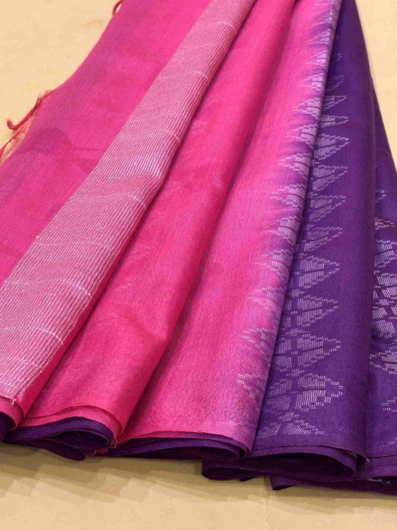 Beautiful Dual Tone With Resham weaving all over Wrap in 1 minute saree