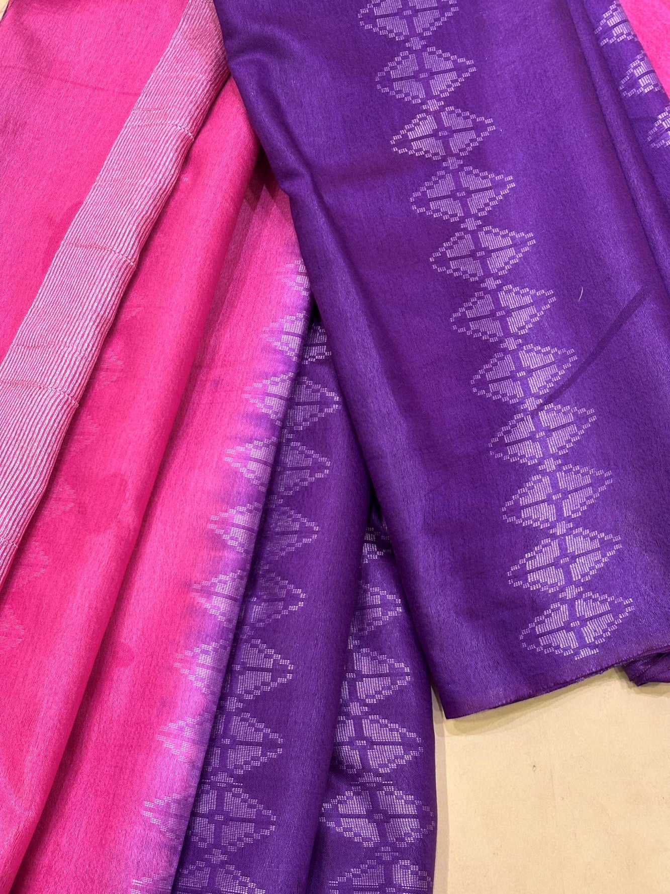 Beautiful Dual Tone With Resham weaving all over Wrap in 1 minute saree