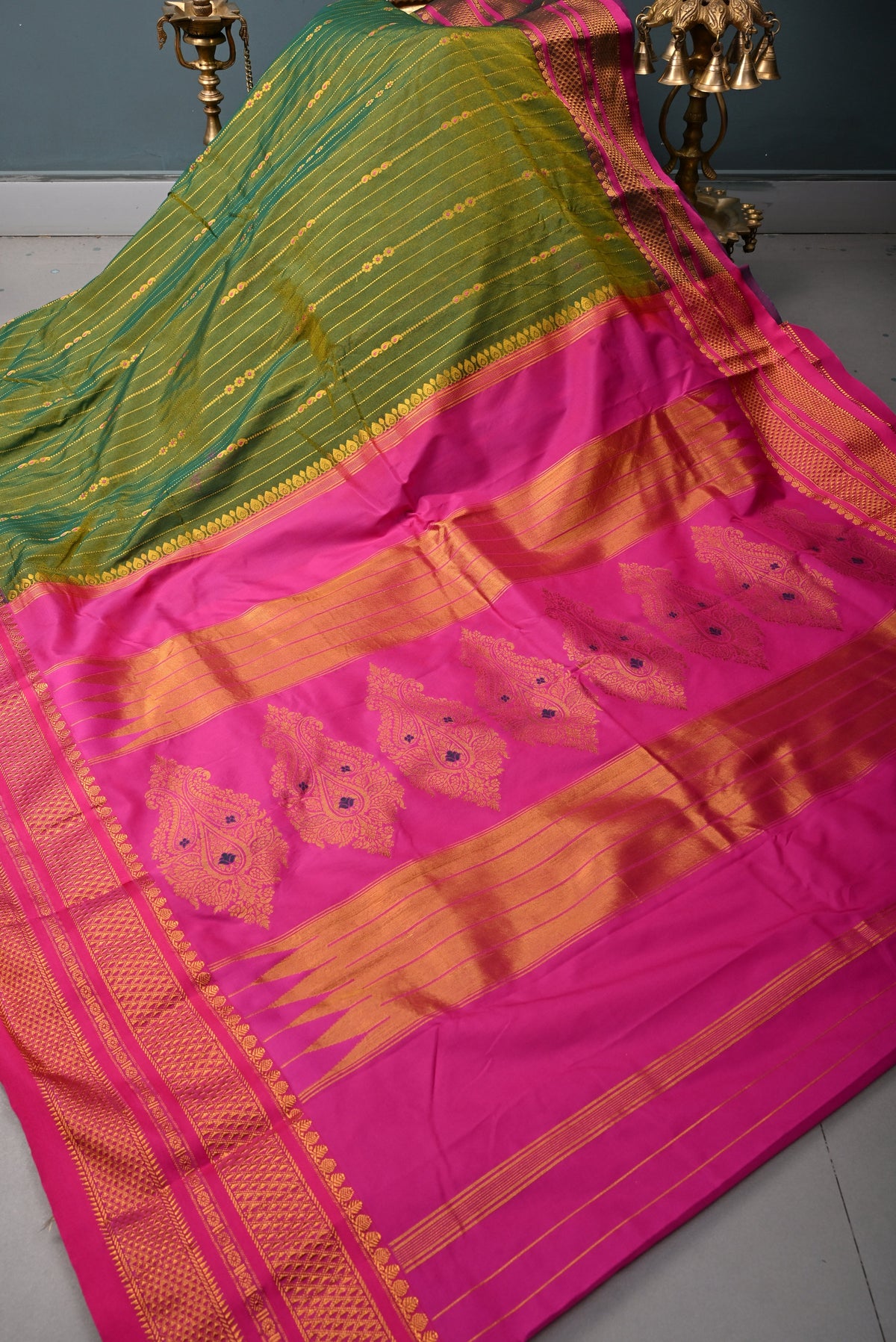Mehendi Green Dual Tone Ilkal Semi Silk Bagalkote Saree Vertical Stripes and Contrast Zari Border | SHOBITAM