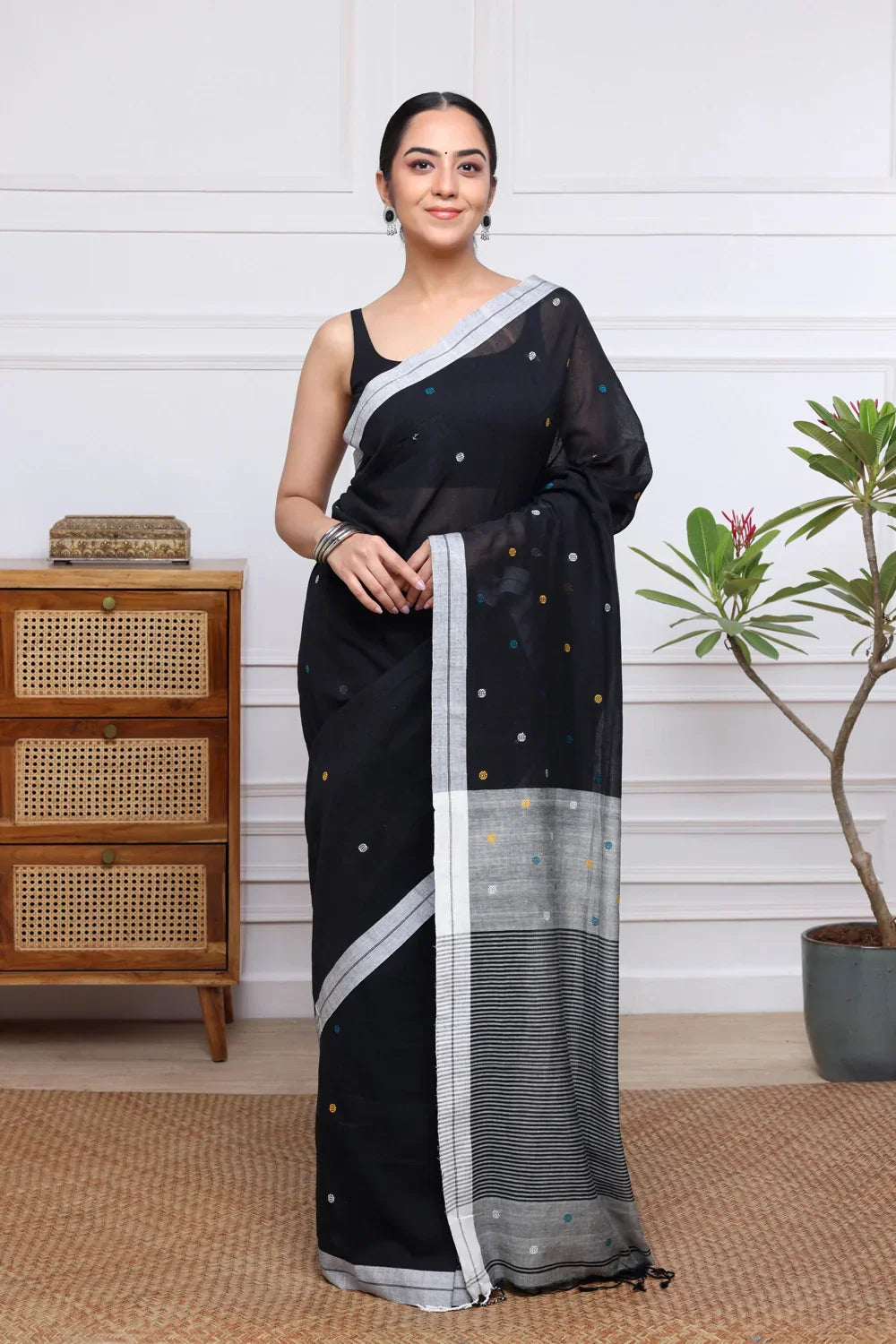 Handloom Black Polka Dot Pure Cotton Jamdani Saree | Shobitam