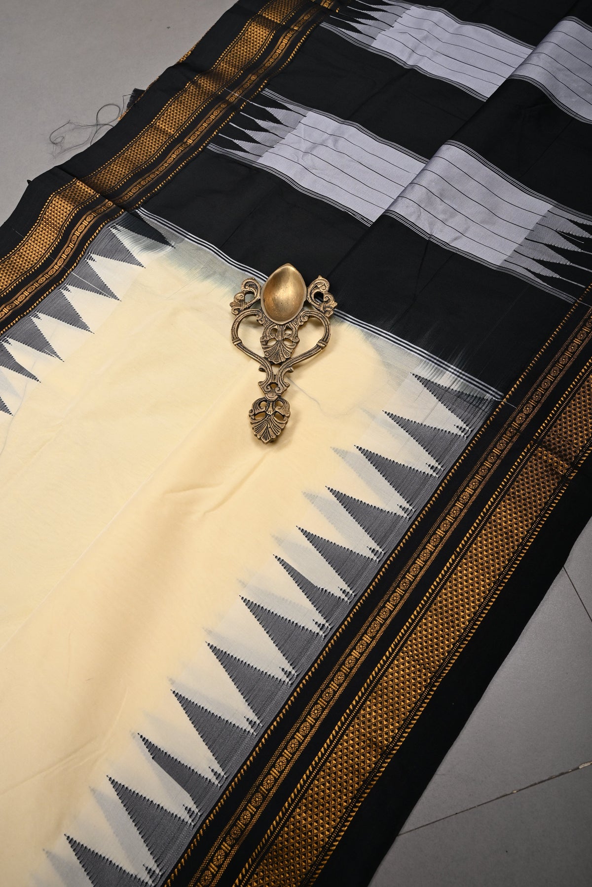 Cream Ilkal Weave Mercerized Cotton Bagalkote Saree with Temple Contrast Zari Border | SHOBITAM