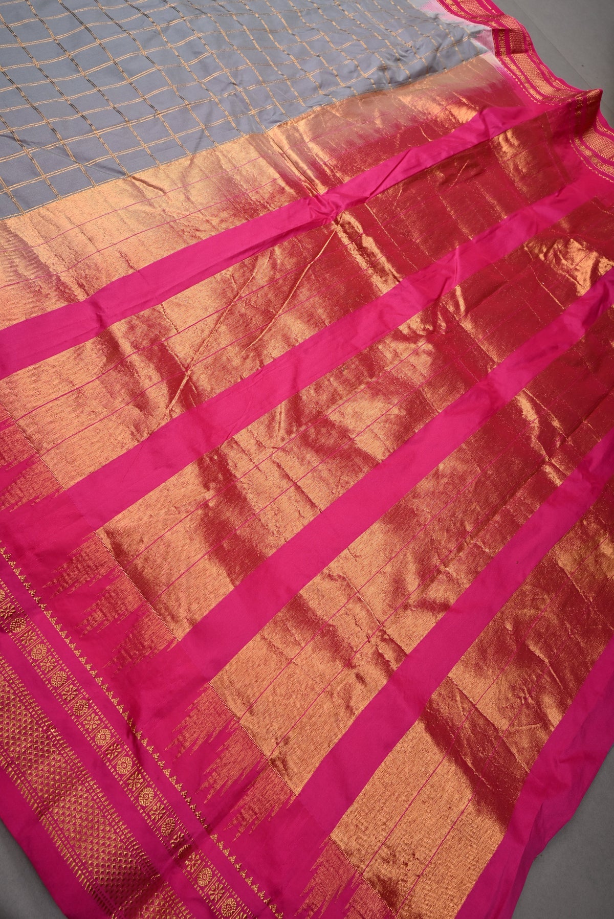 Gray Checks on Ilkal Weave Mercerized Cotton Bagalkote Saree with Contrast Zari Border | SHOBITAM