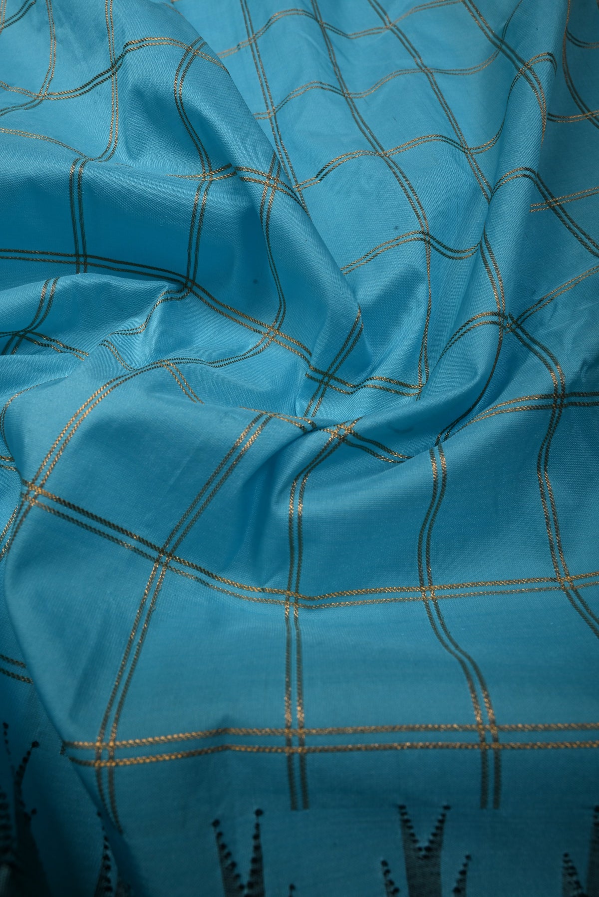 Sky Blue Checks on Ilkal Weave Mercerized Cotton Bagalkote Saree with Contrast Zari Border | SHOBITAM