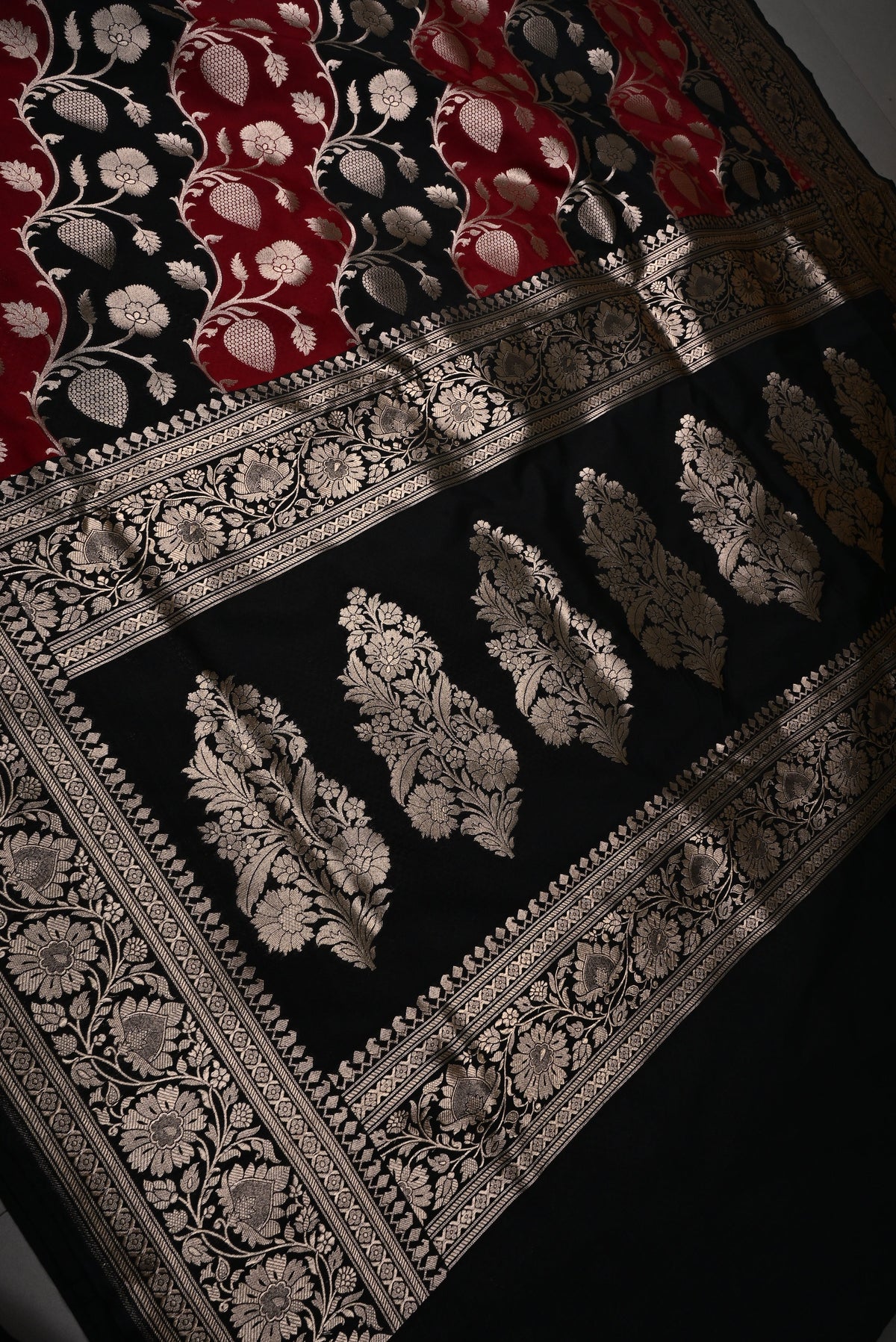 Black-Red Semi Silk Saree with Leheriya Floral Jaal and Zari Border | SHOBITAM