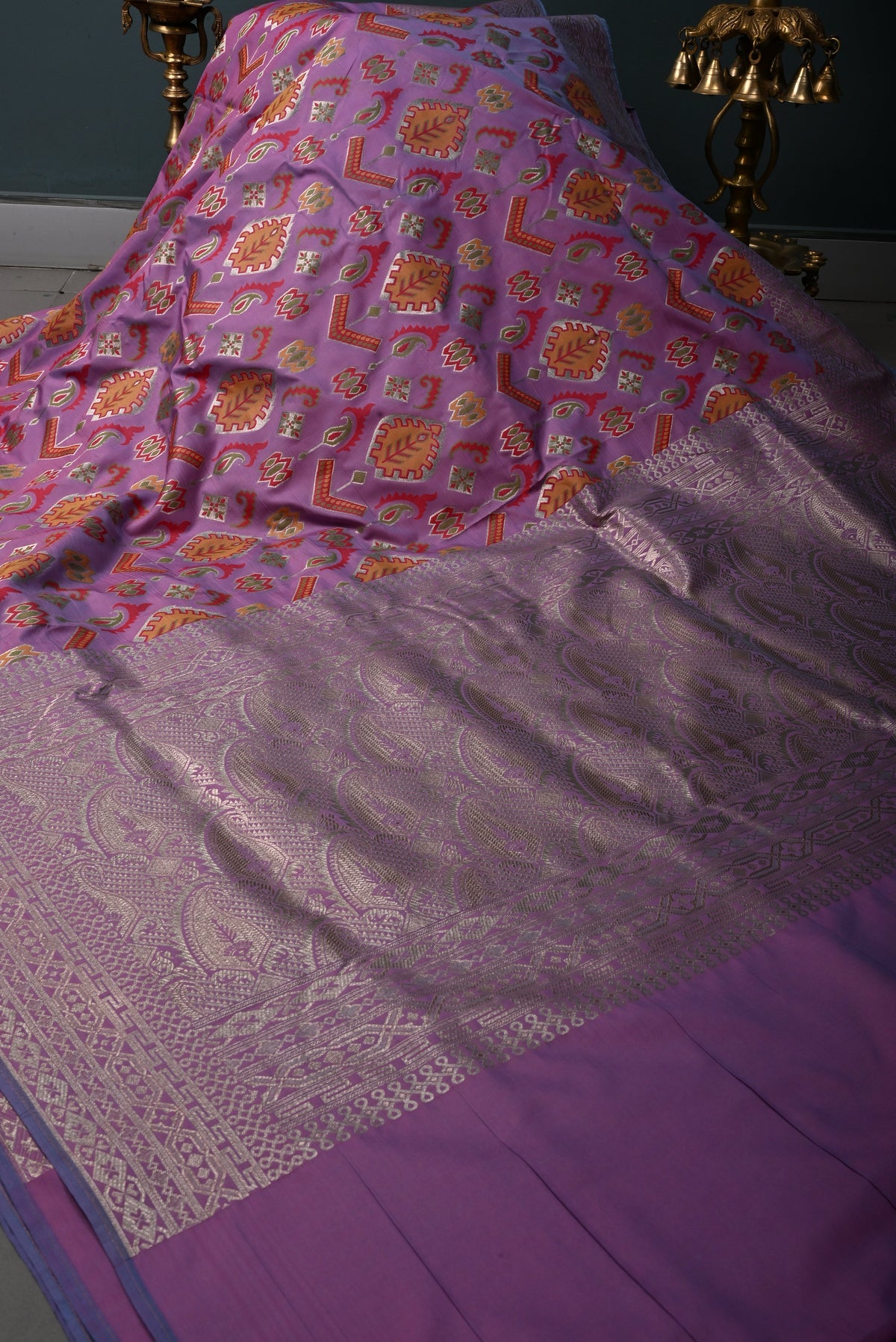 Dusty Lavender Dual Tone Semi Silk Saree with Meenakari Zari Brocade and Zari Border | SHOBITAM