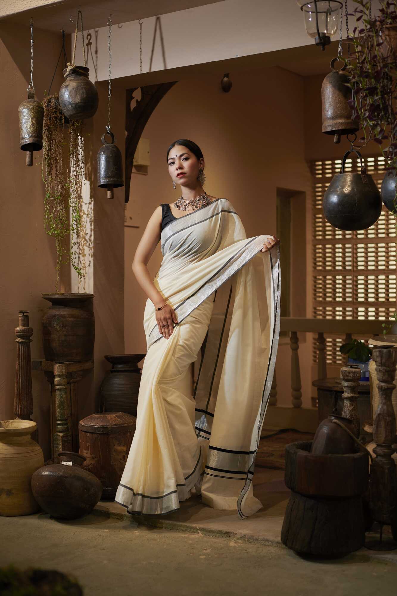 Gold Tissue Kasavu Saree With Floral Designs And Zari Borders . Shop Gold Tissue  Sarees for Festive at Soch