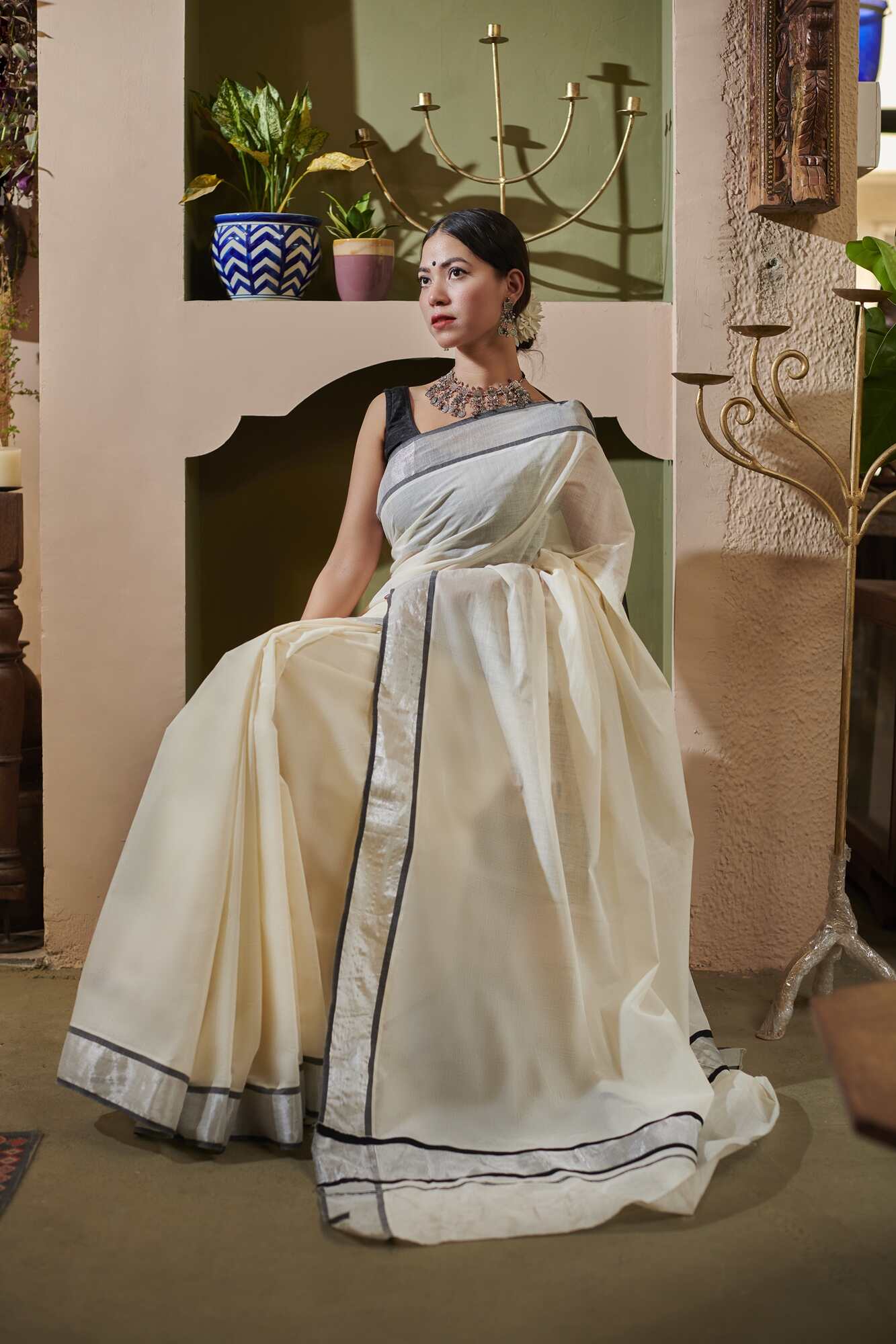 Cream plain design kerala saree, gold colour zari border