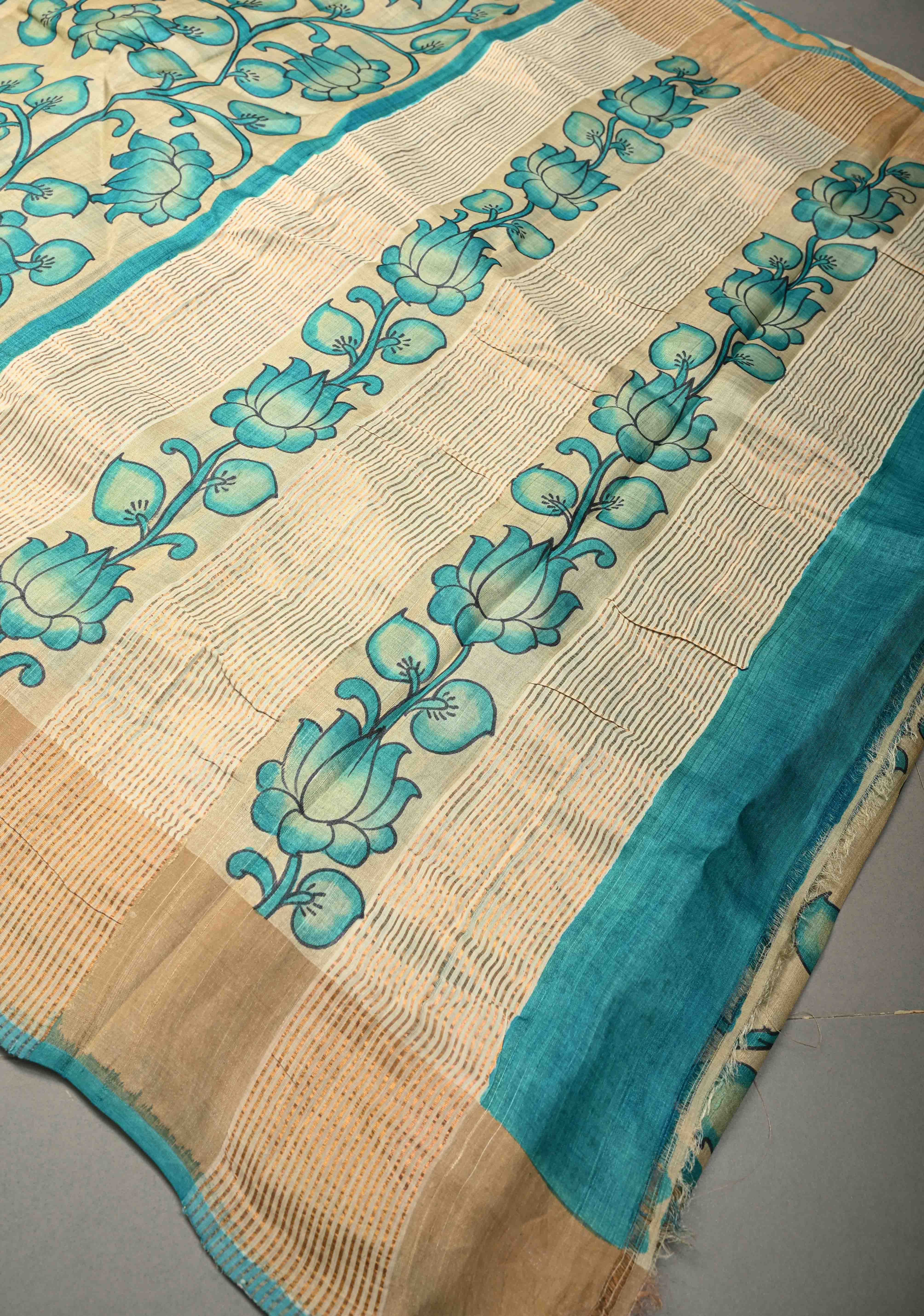 Beige Jari Tussar Saree with Floral Kalamkari Hand Painted and Zari Border | SILK MARK CERTIFIED | Shobitam
