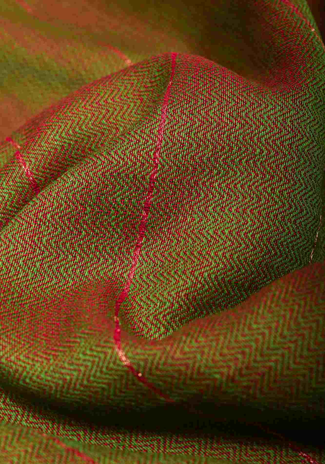Green and Red Dual tone Handwoven Maheshwari Silk Cotton Saree with Zari Stripes Ready to wear saree