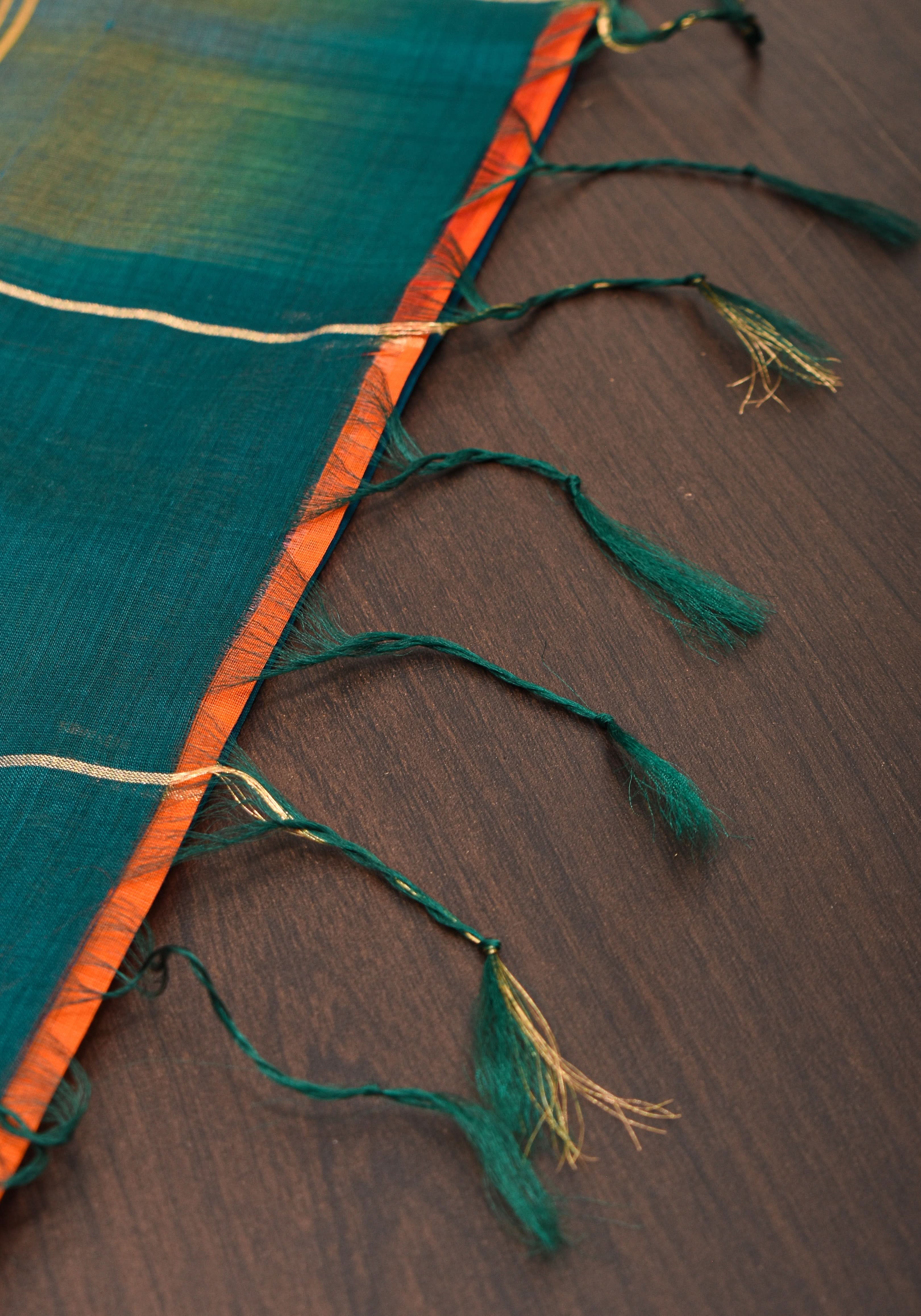 Peacock Green Ombre Handwoven Zari Stripes Maheshwari Silk Cotton Saree | Shobitam