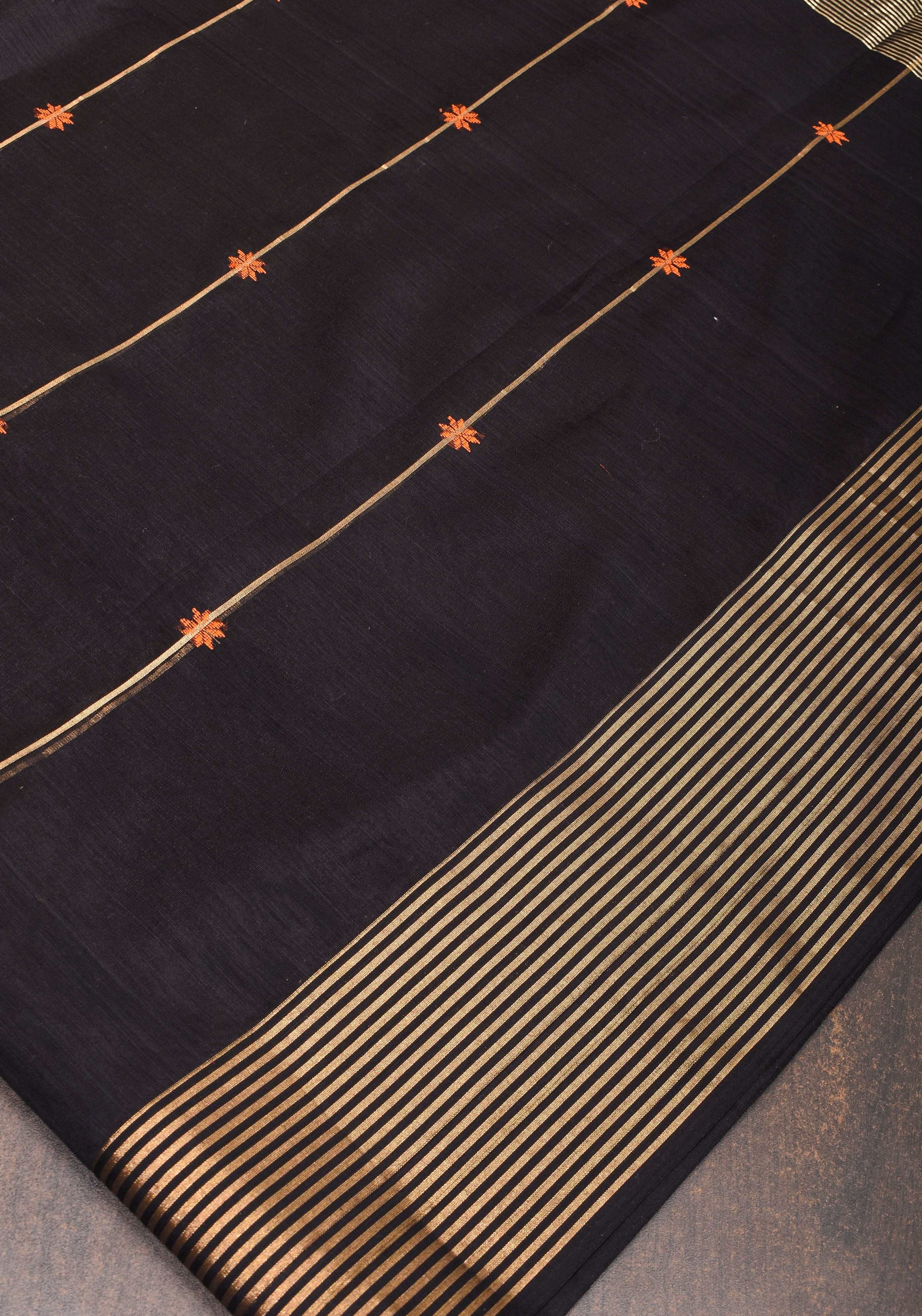 Black Handwoven Zari Stripes Maheshwari Silk Cotton Saree | Shobitam