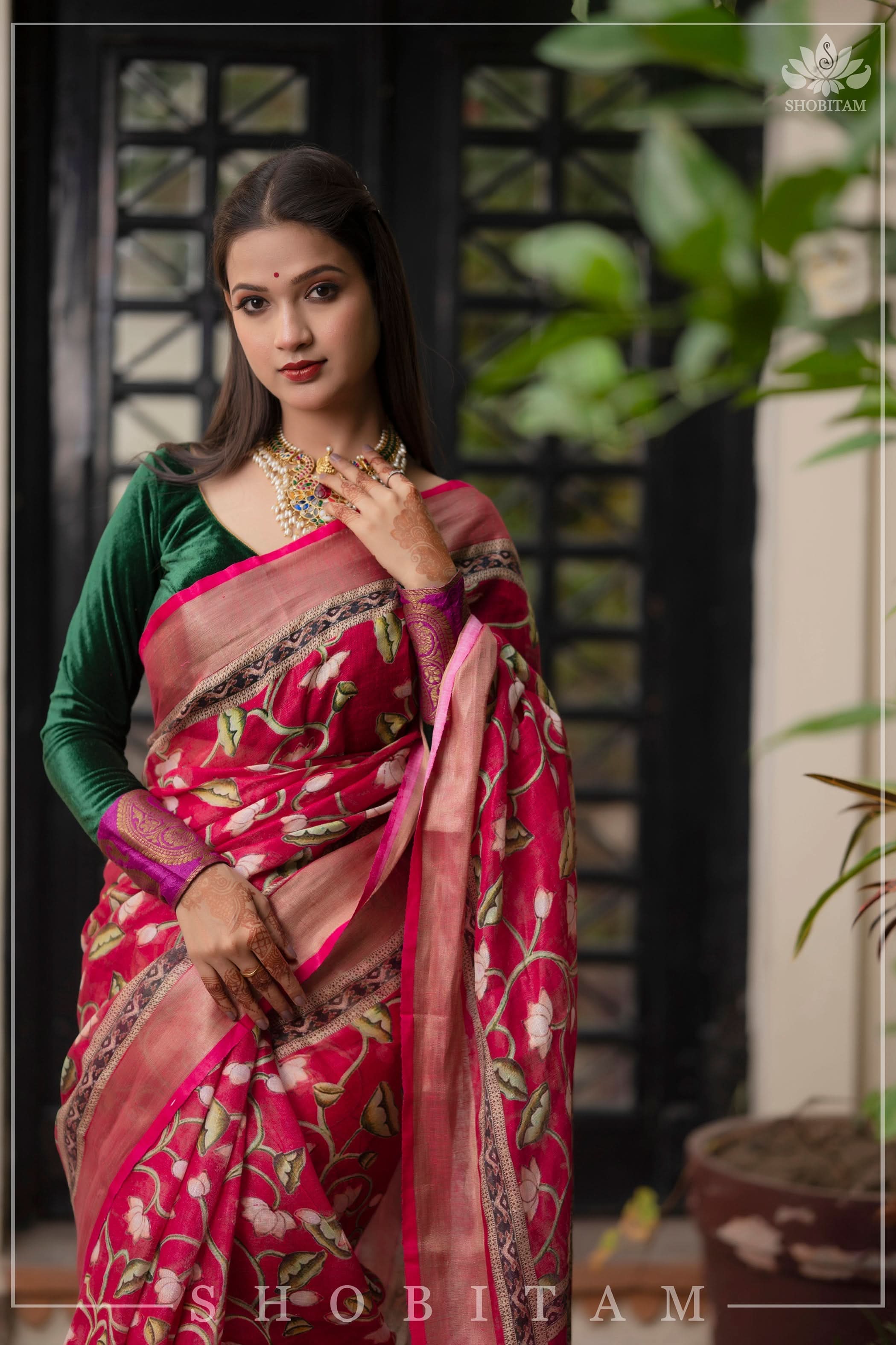 Beautiful Dark Pink Linen Saree with Pichwai Design Digital Print | Shobitam