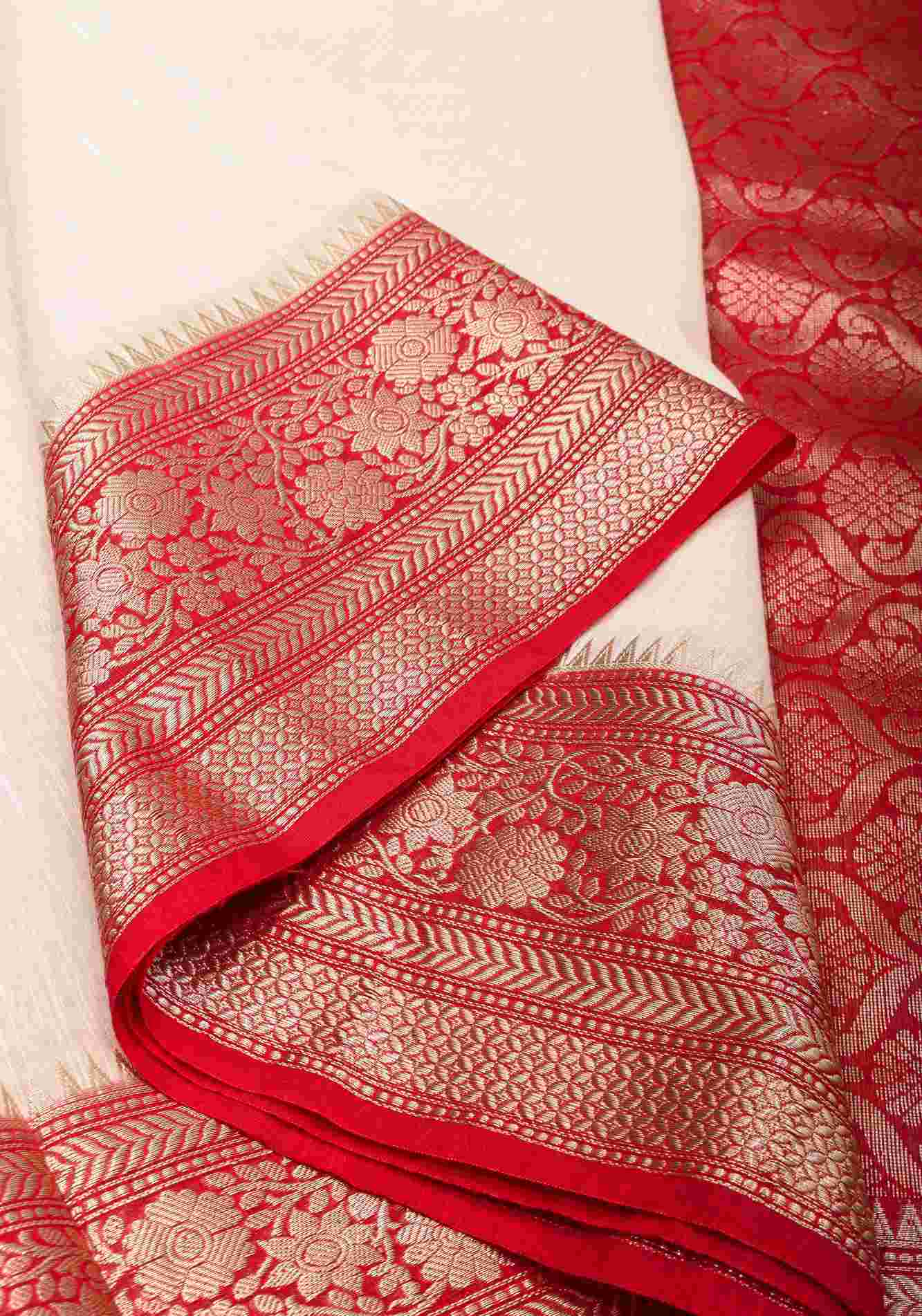 Off White Mercerized Cotton Saree with Zari work and Red Contrasting Borders Wrap in 1 minute saree