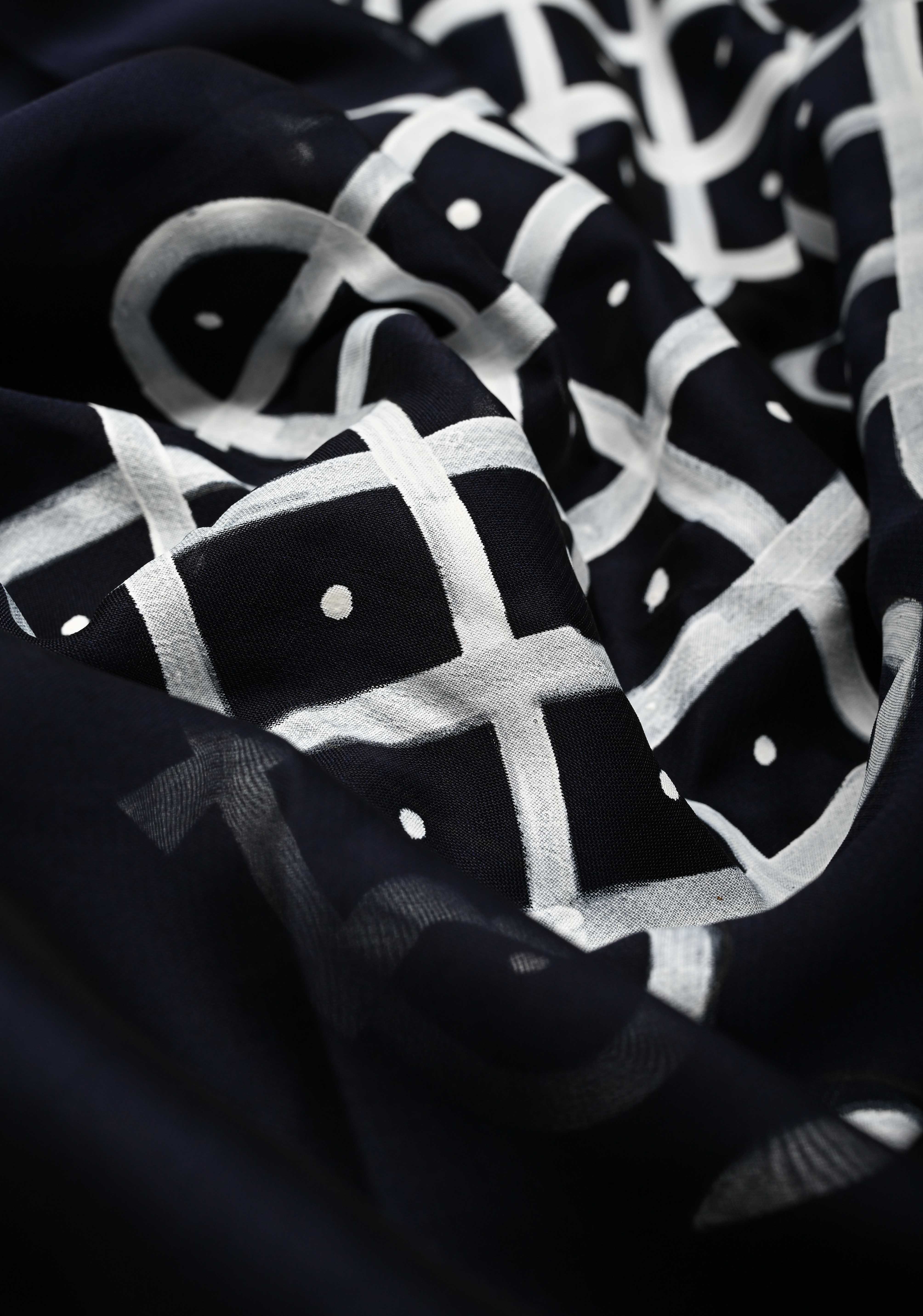 Deep Midnight Blue Shimmer Georgette Saree with Rangoli Hand Painted on Pallu , No Blouse Piece | Shobitam