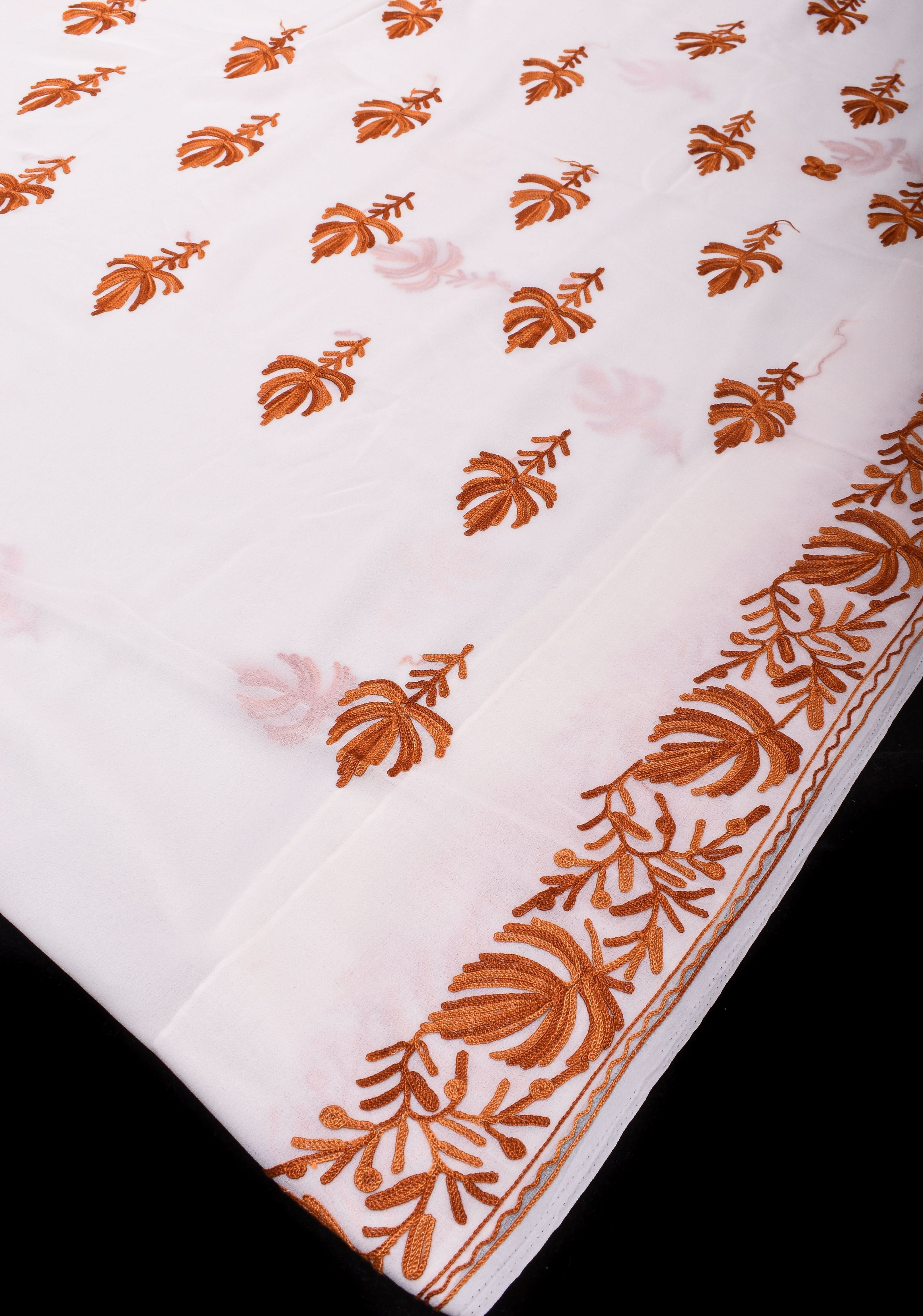 Kashmiri Aari Embroidery Georgette Saree in White with Maple leaf Motifs No Blouse Piece | Shobitam