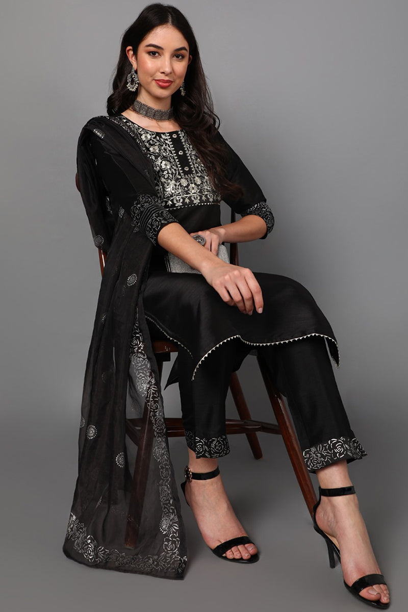 Black Floral Yoke Design Panelled Suit Set | SHOBITAM