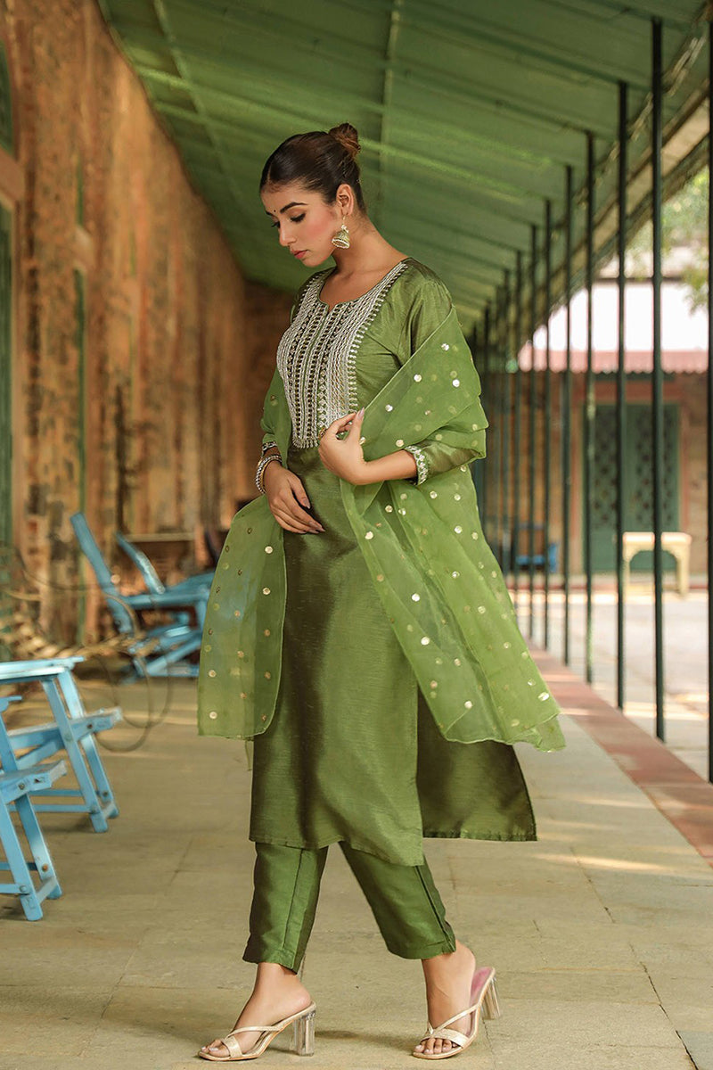 Green Poly Silk Solid Yoke Design Suit Set  | SHOBITAM