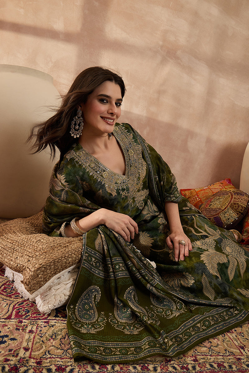 Green Polyester Floral Printed Straight Kurta Trousers With Dupatta | SHOBITAM