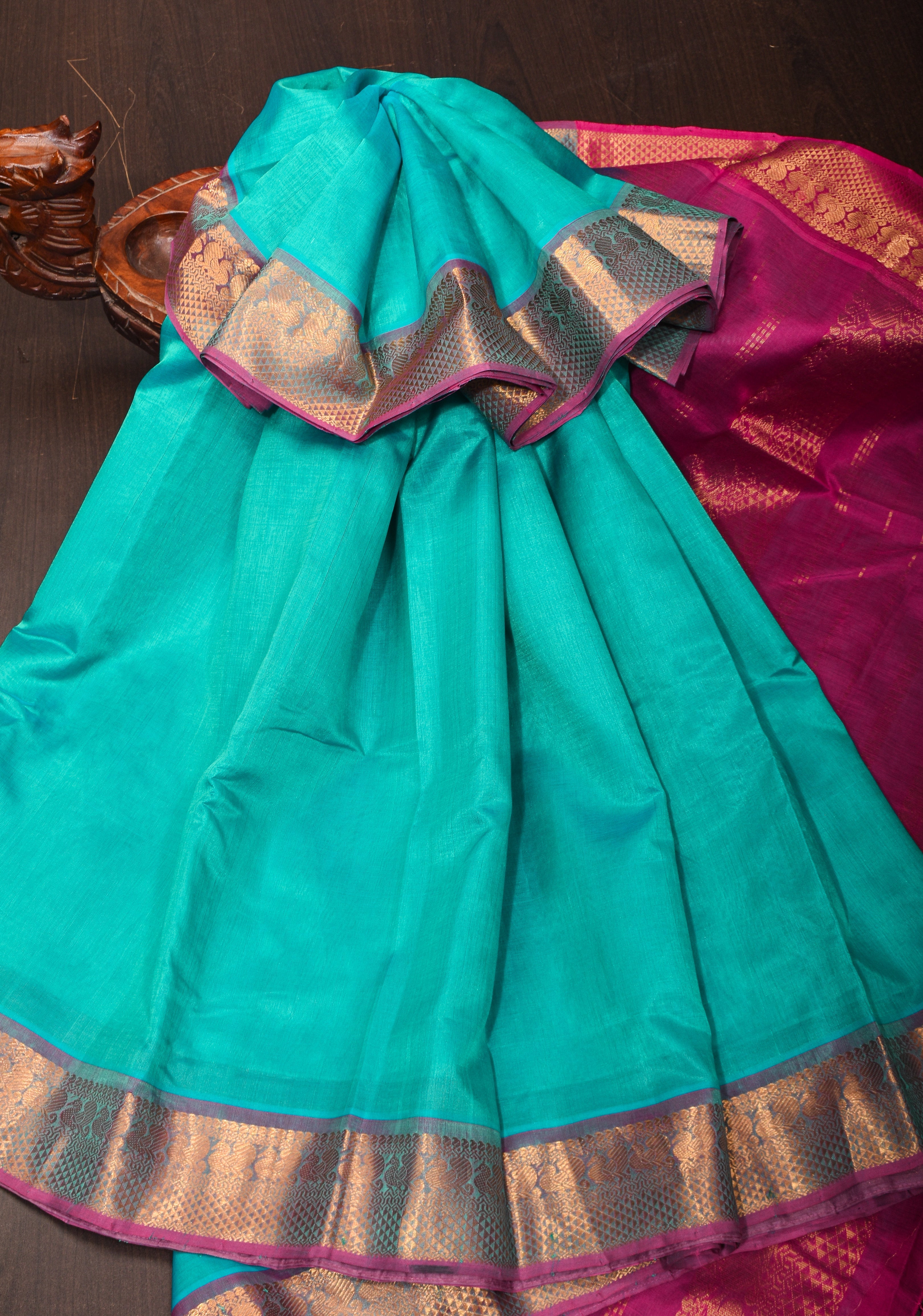Authentic Kanchi Cotton Handwoven Saree in Cyan with Zari Border No Blouse Piece | Shobitam