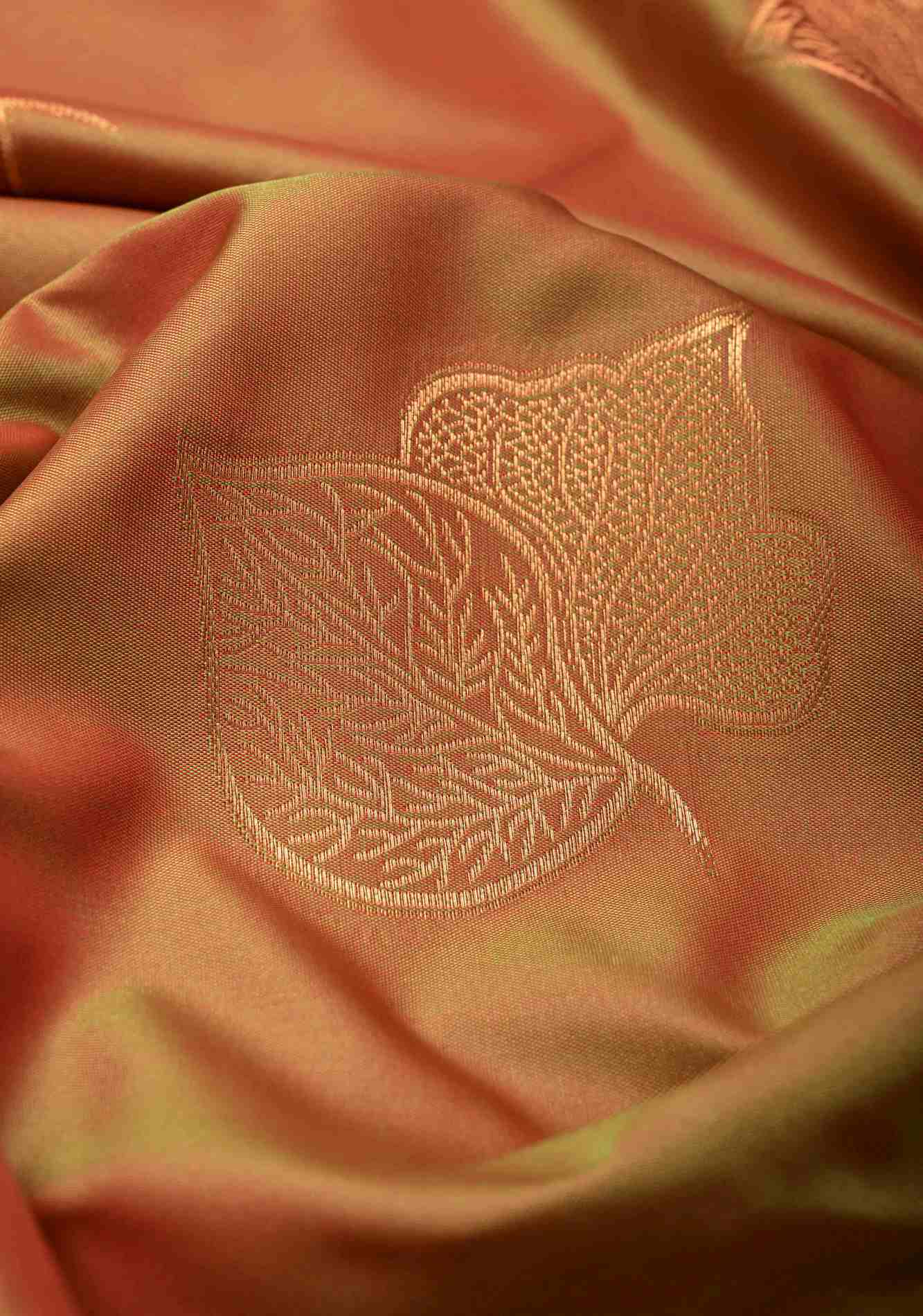 Green Dual tone Kanchi Semi Silk Saree with Leaf Buttas and Zari Border Pre stitch saree