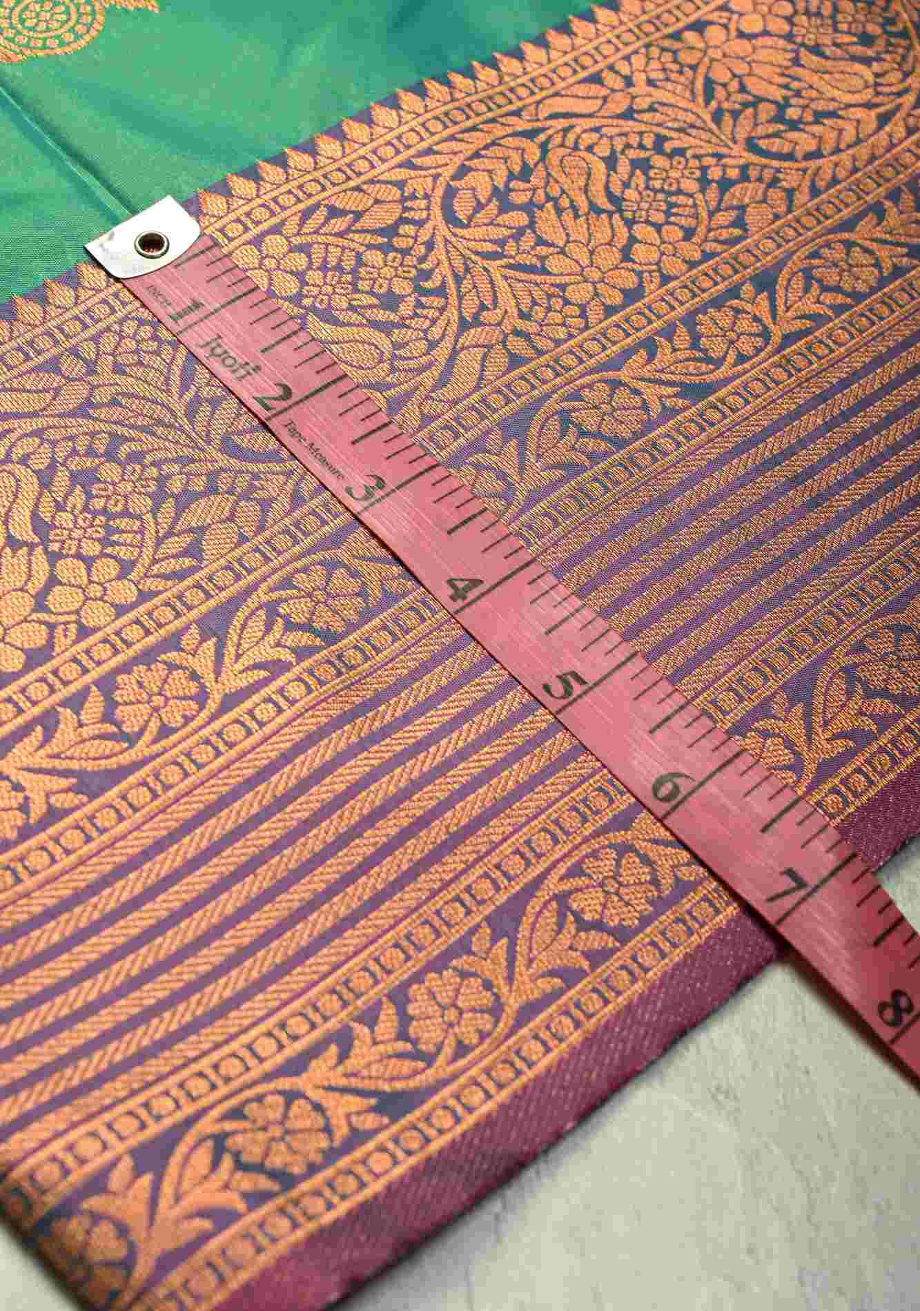 Green Dual tone Kanchi Semi Silk Saree with Temple Chariot Zari Buttas and Contrast Zari Border Ready To Wear Saree