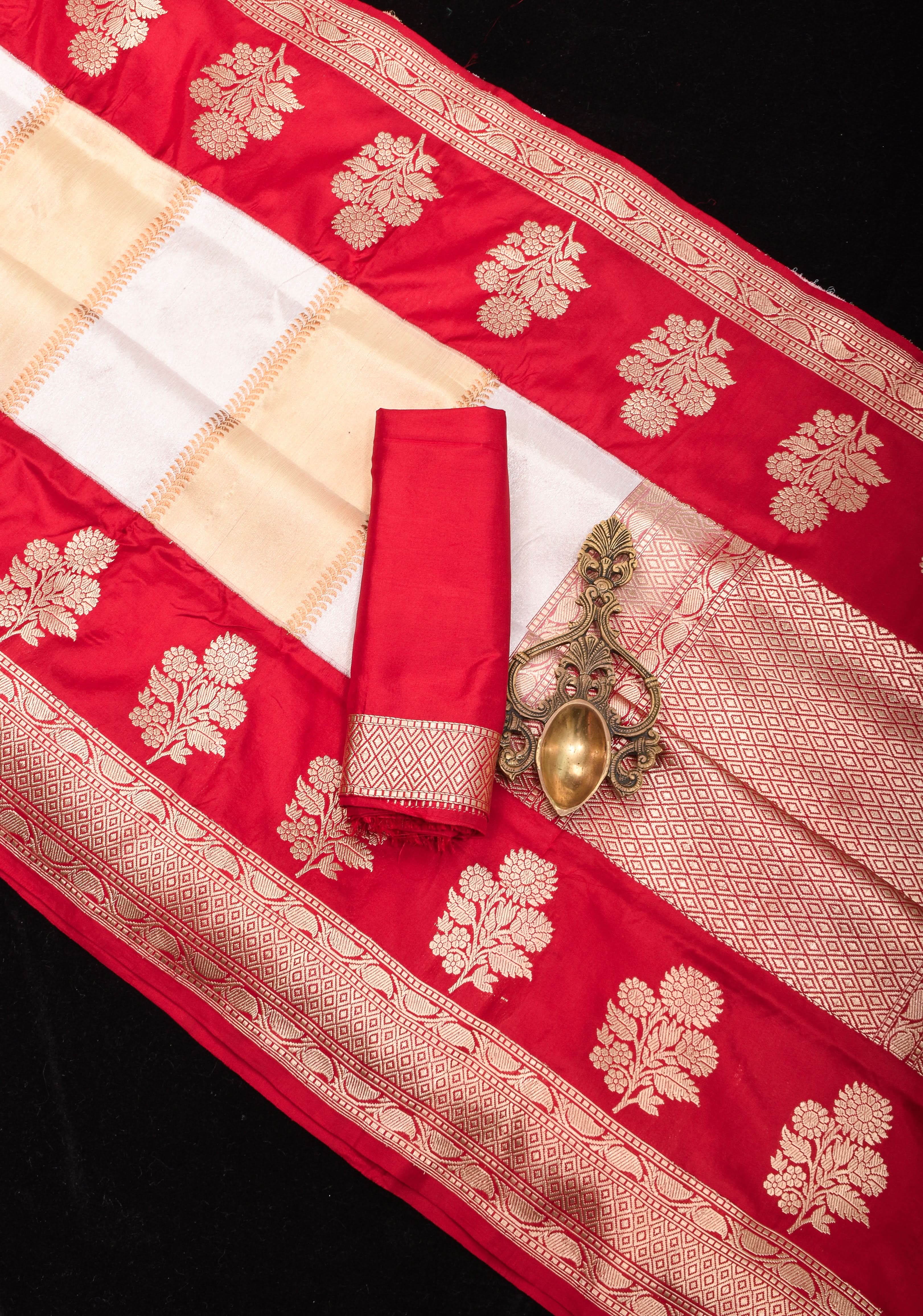 Unique Design White Dual tone Jharoka Pattern Pure Katan Silk saree with Contrast Zari borders | SILK MARK CERTIFIED | SHOBITAM