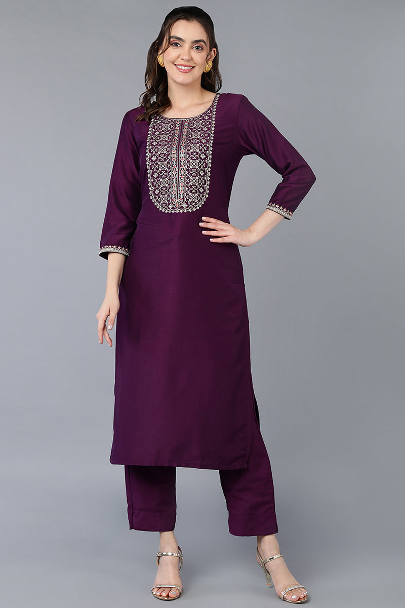 Burgundy Embroidered Straight Kurta | SHOBITAM