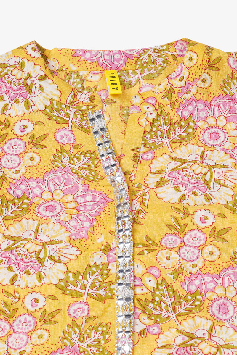 Yellow Cotton Blend Floral Straight Kurta | SHOBITAM