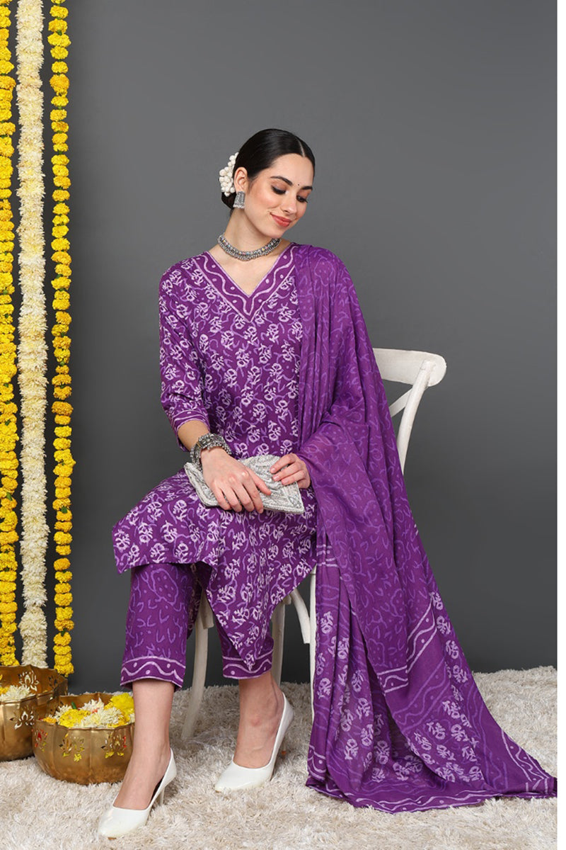 Violet Rayon Blend Ethnic Motifs Printed Straight Suit Set | SHOBITAM
