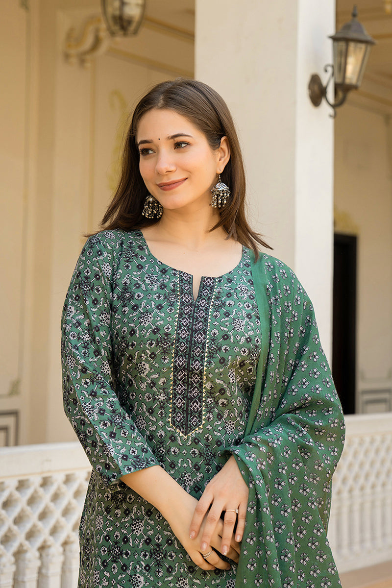 Green Rayon Blend Ethnic Motifs Printed Straight Suit Set With Trouser Bottom | SHOBITAM