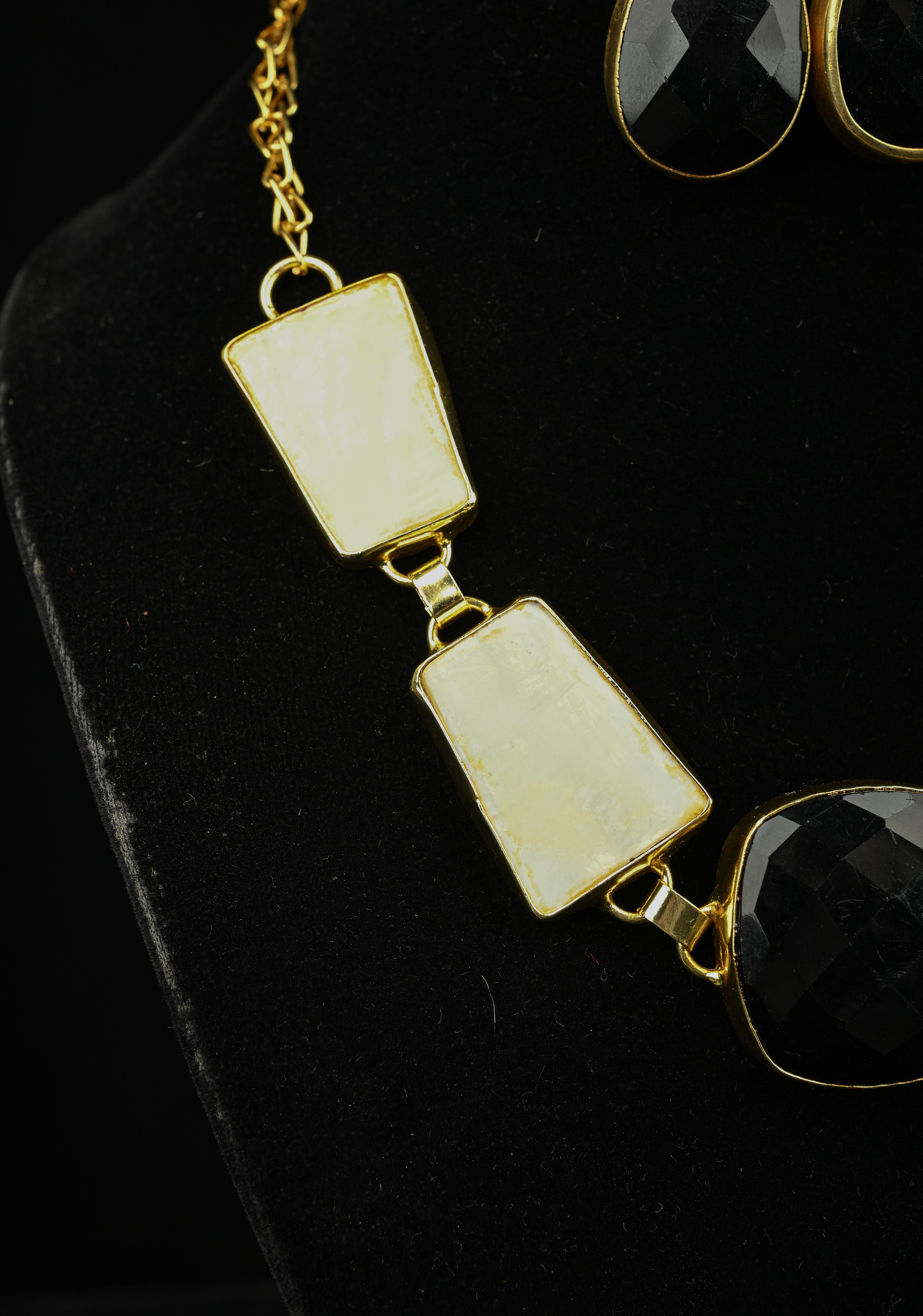 Mother of Pearls and Black Onyx Necklace and Earrings Set | Shobitam