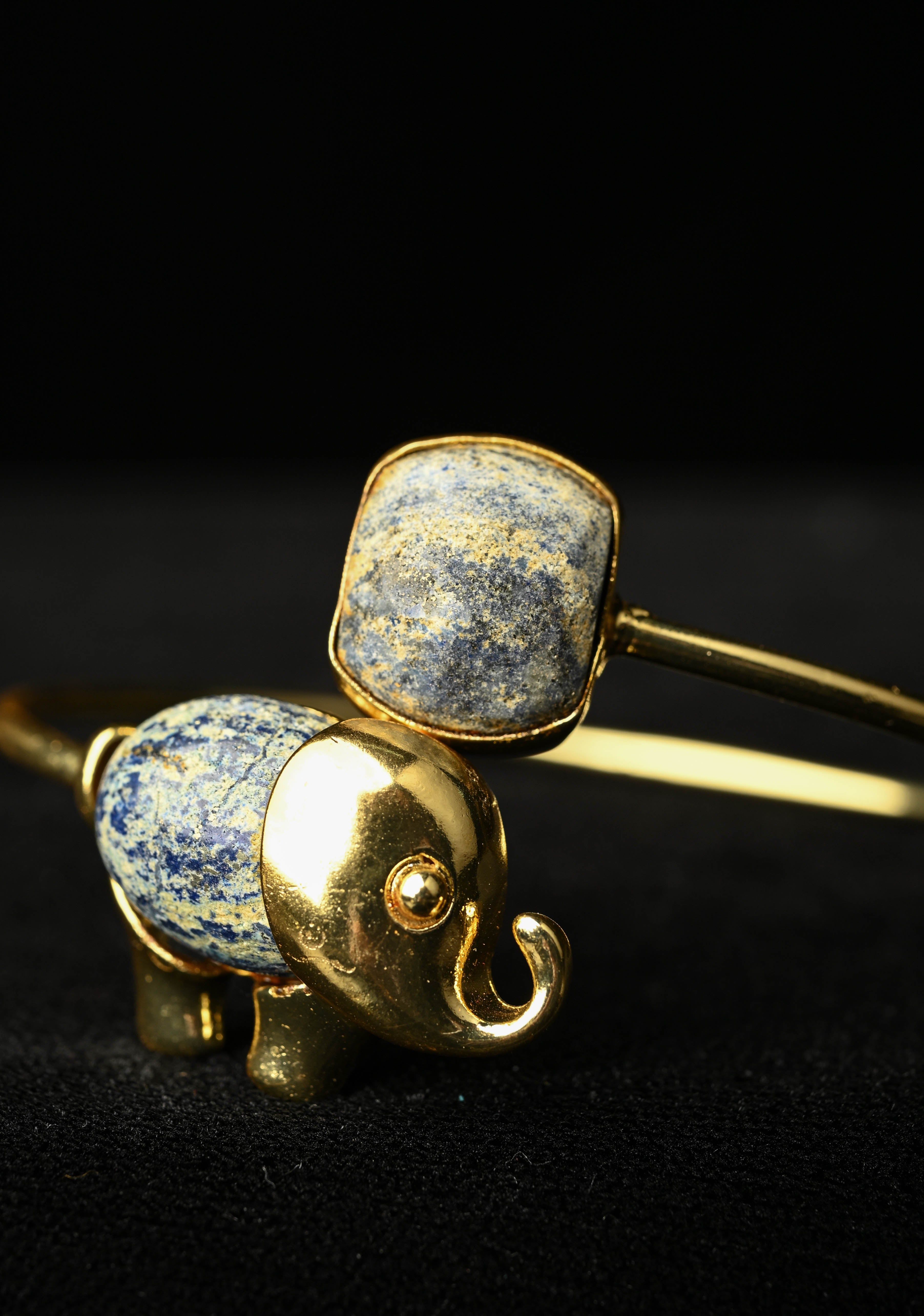 Elephant Handcuff with Lapis Lazuli Gemstone | Shobitam