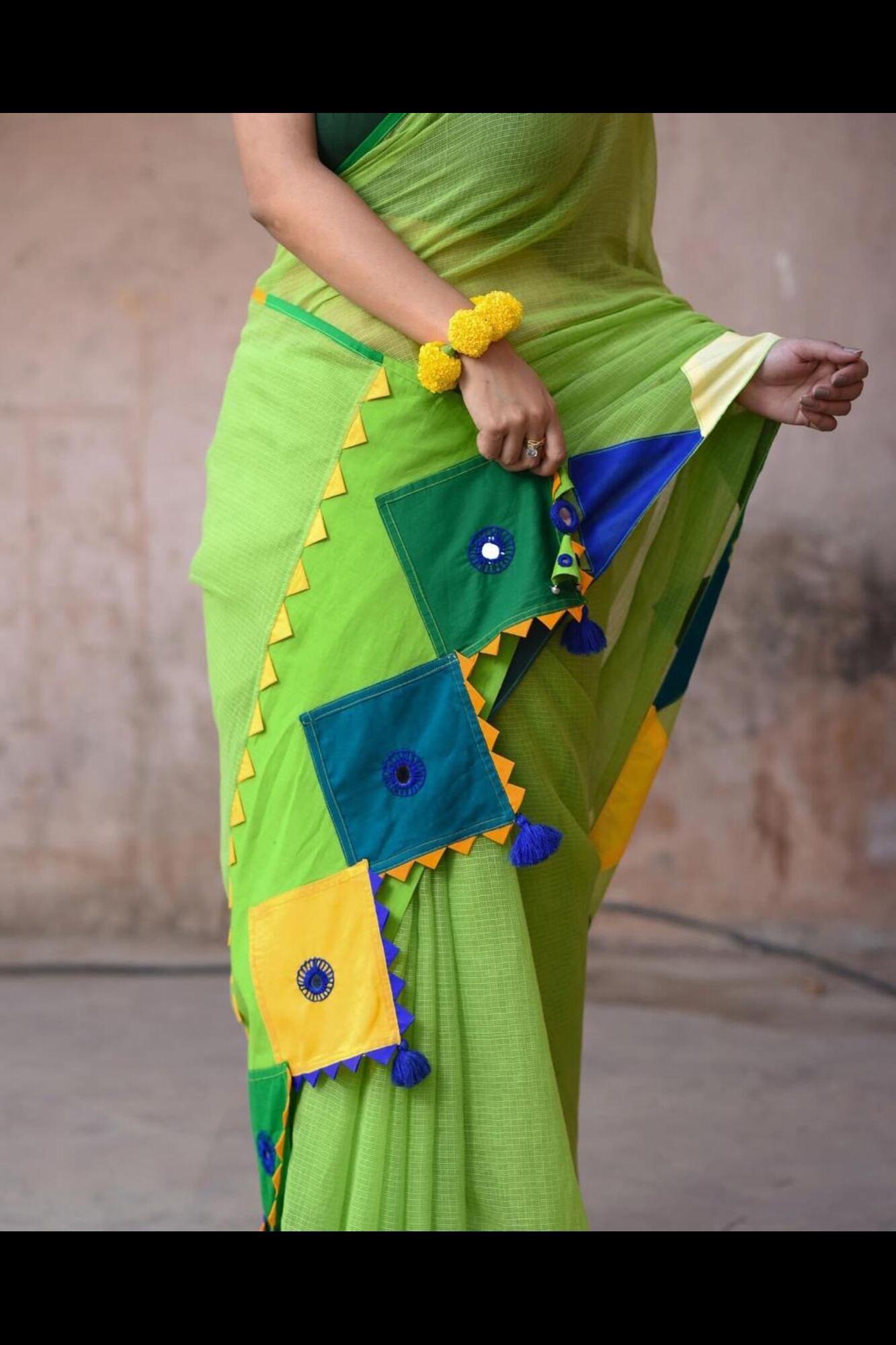 Beautiful Artistic Applique With Mirror Embellished & Fumka Tassels Ready To Wear Saree