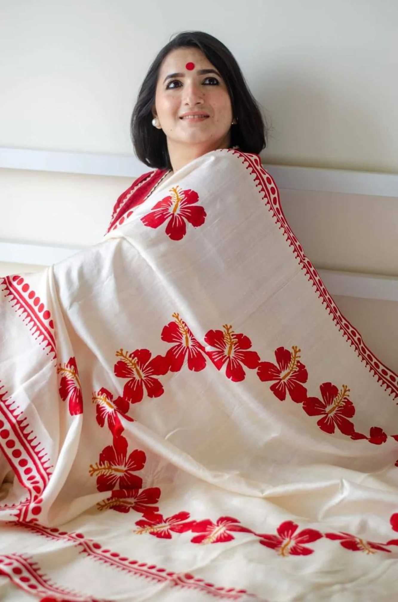 Navratri special Soft Linen Off White With Red Hibiscus Floral Printed And Bordered PreDrape Saree