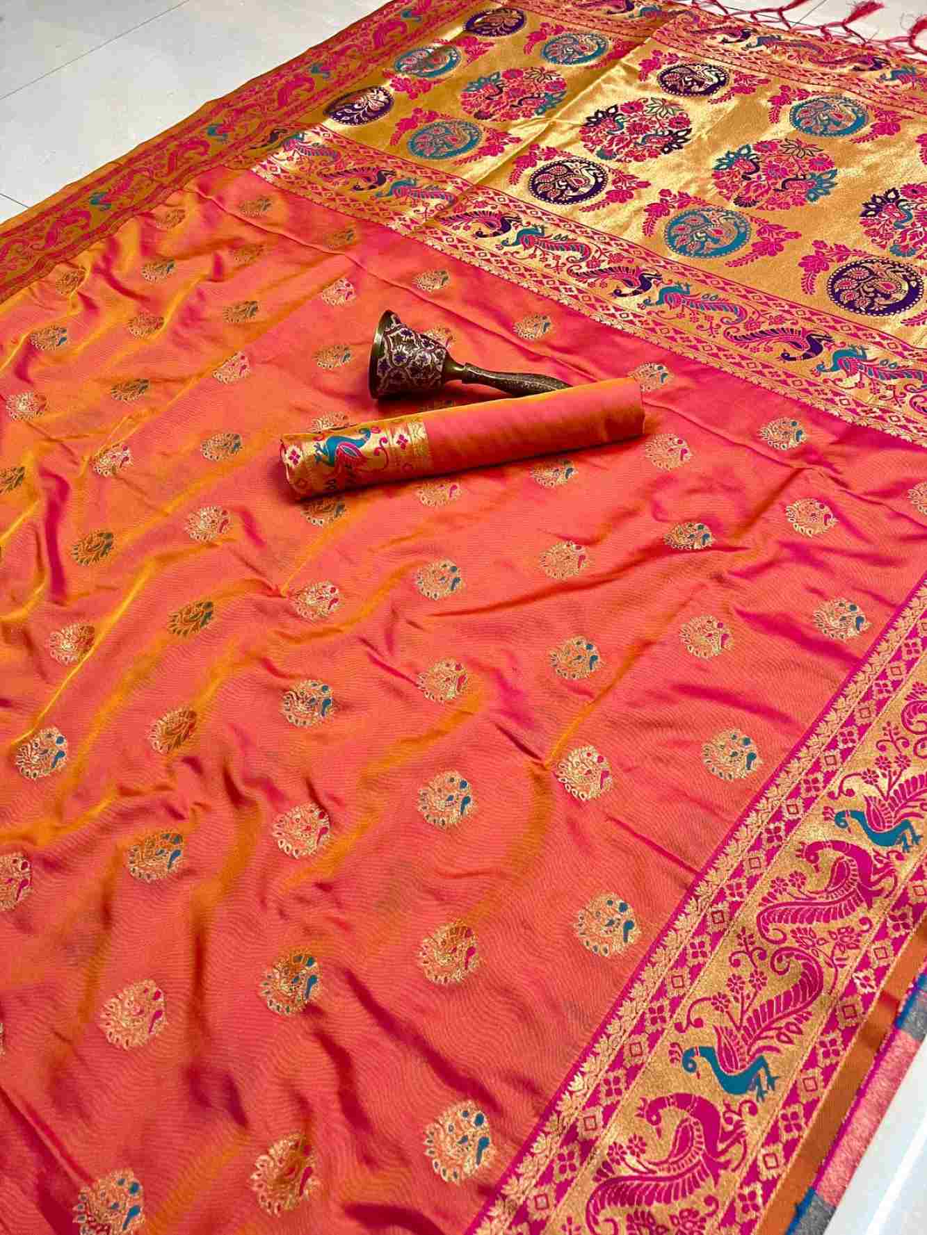 Paithani soft silk Contrast Peacock woven Border with meenakari work Wrap in 1 minute saree