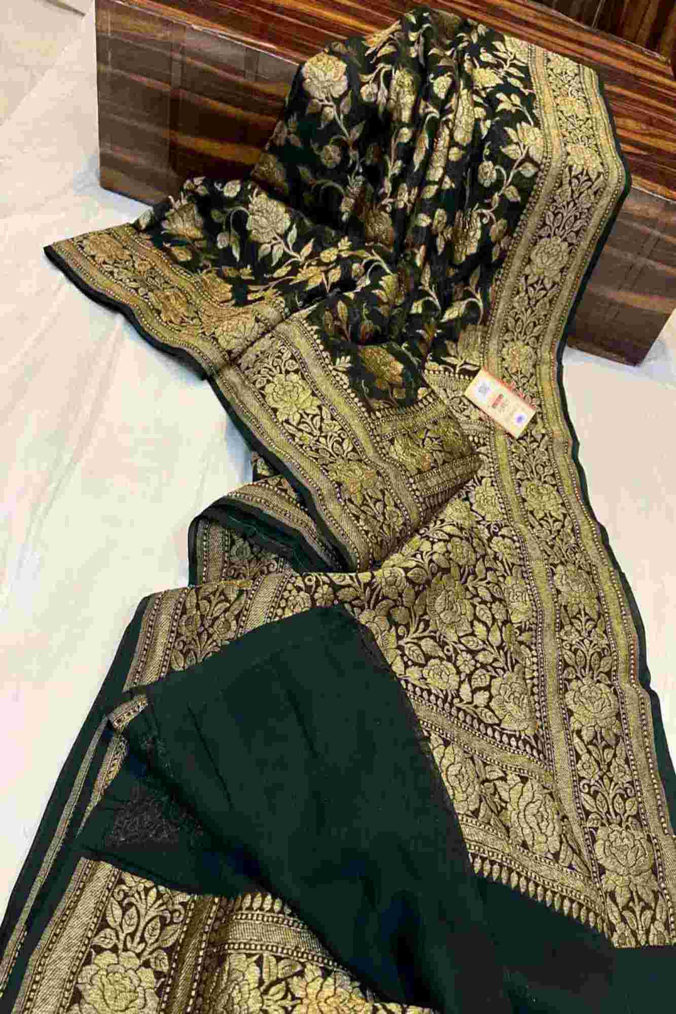 Bottle Green Georgette Silk Floral Zari Jaal Woven & Ornate Palla 1 Minute Saree