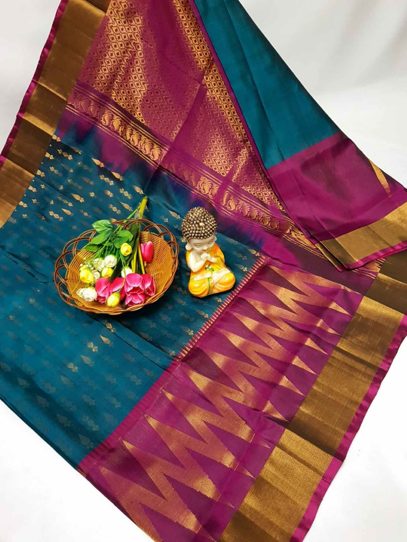 Uppada Pattu Anchulatha Temple Border Pure Silk Overall Zari Weave pre pleated Ready to wear saree